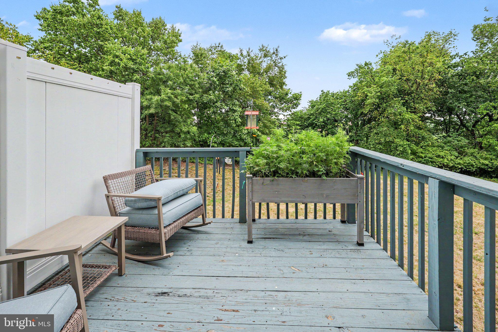 LOCUST RIDGE - Residential