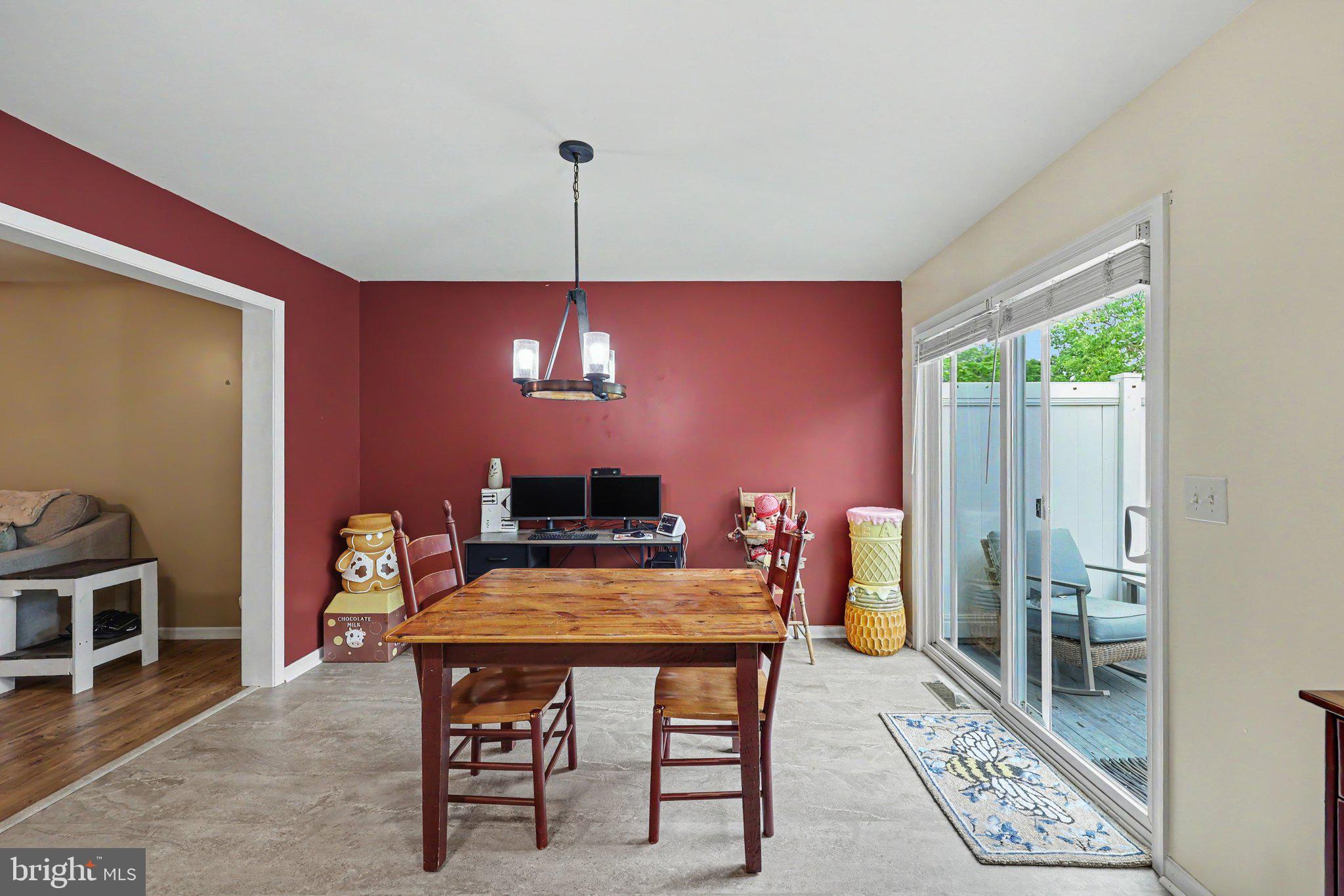 LOCUST RIDGE - Residential