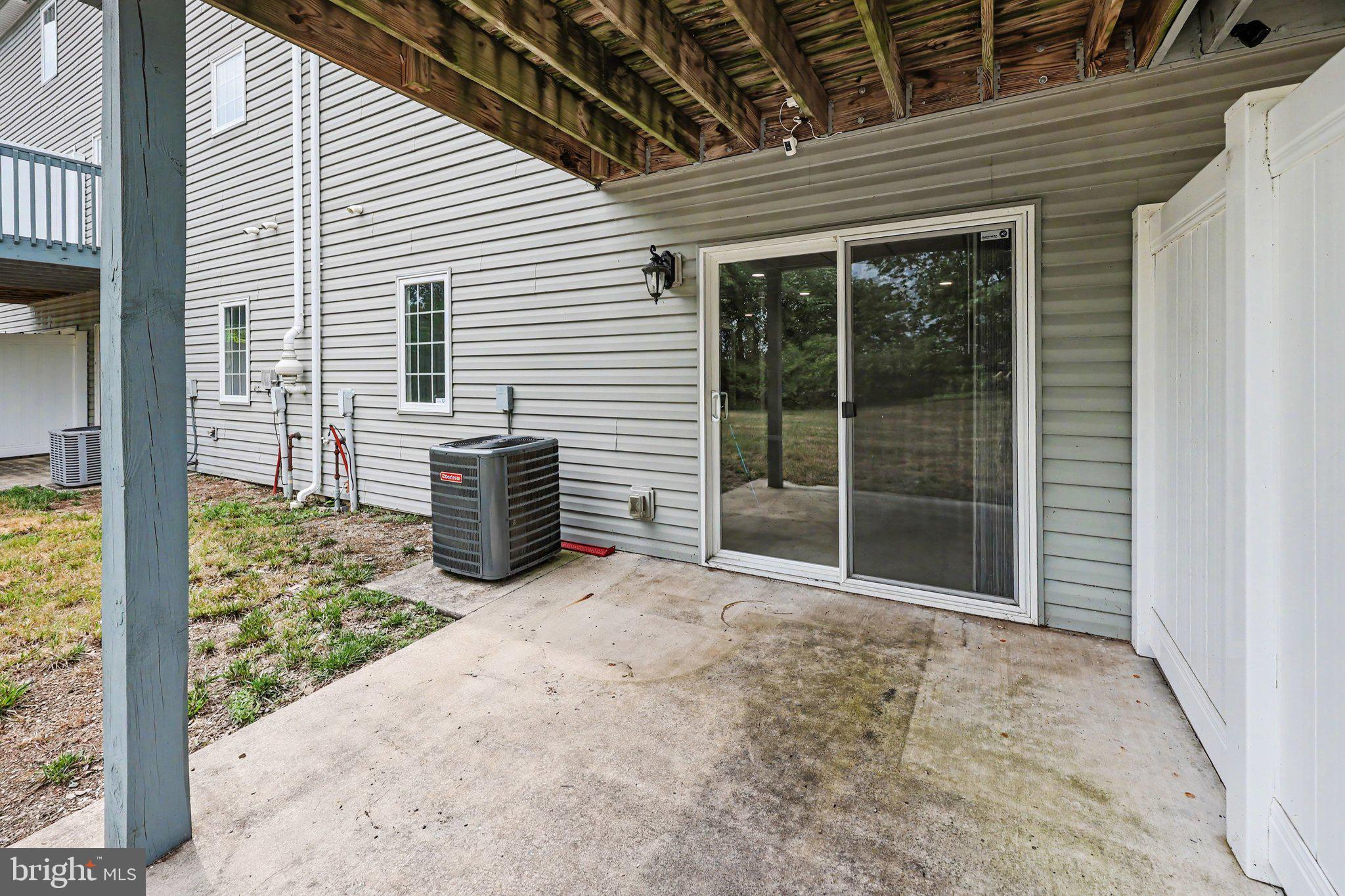 LOCUST RIDGE - Residential