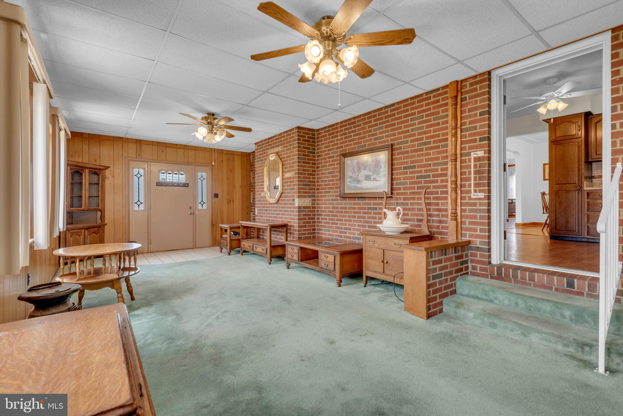 LINTHICUM HEIGHTS - Residential