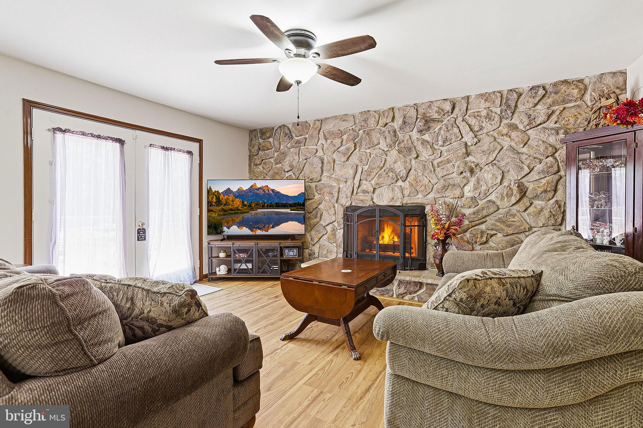 SETTLERS RETREAT - Residential