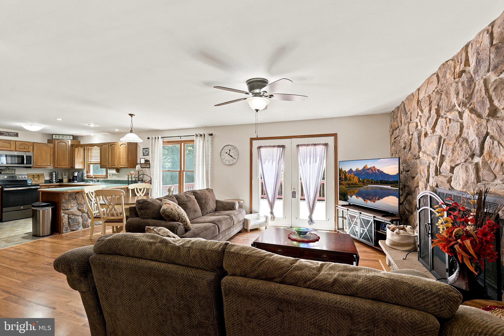 SETTLERS RETREAT - Residential