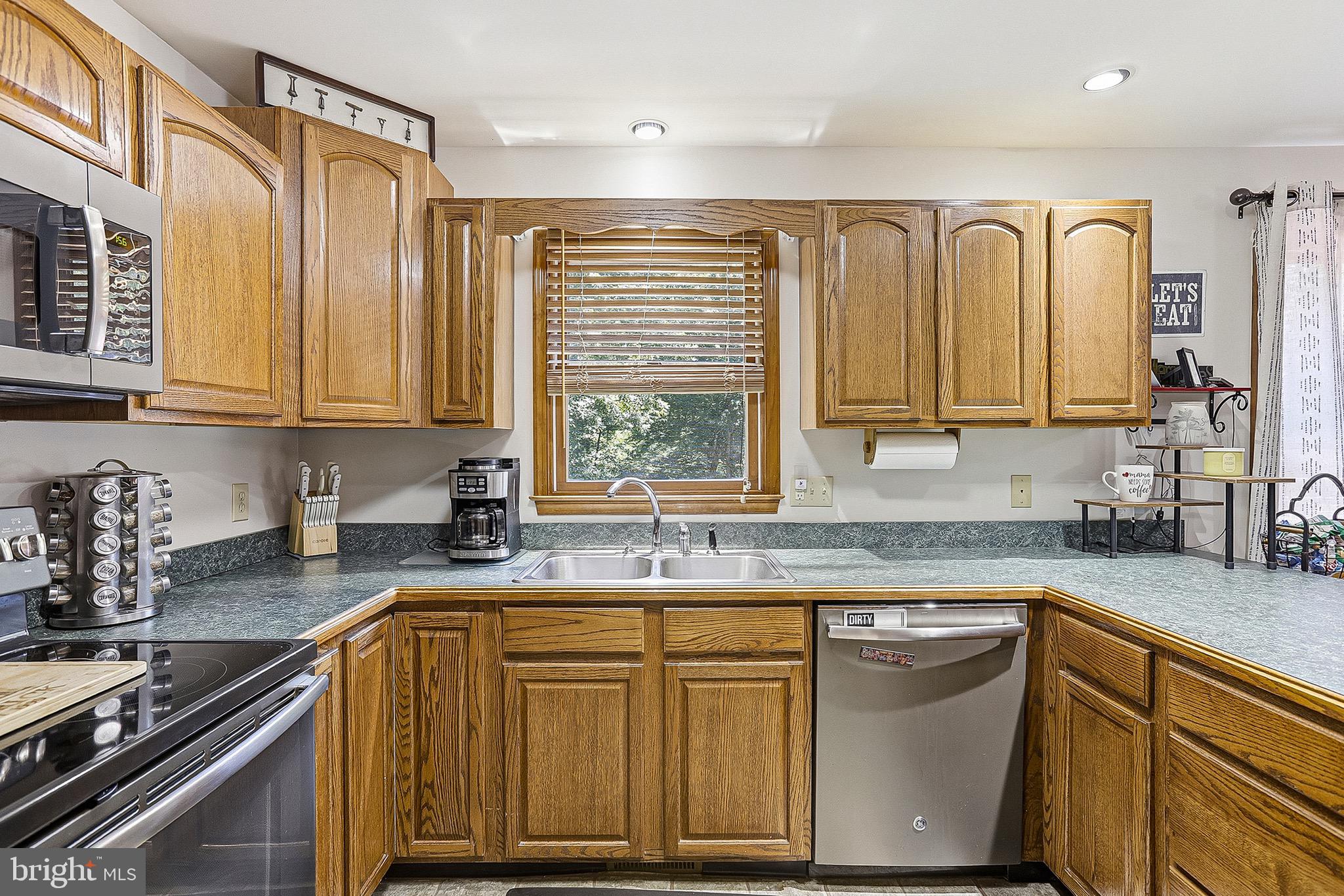 SETTLERS RETREAT - Residential