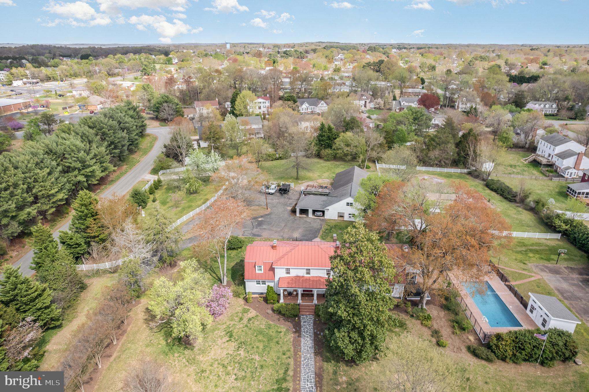 WOODLAWN - Residential
