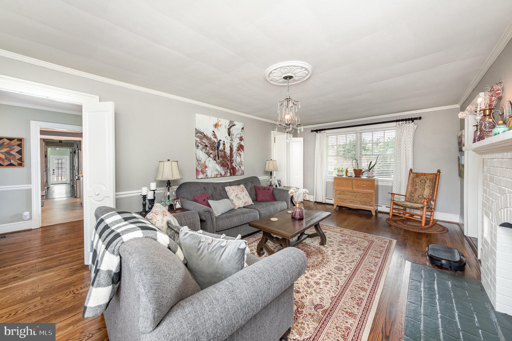 WOODLAWN - Residential