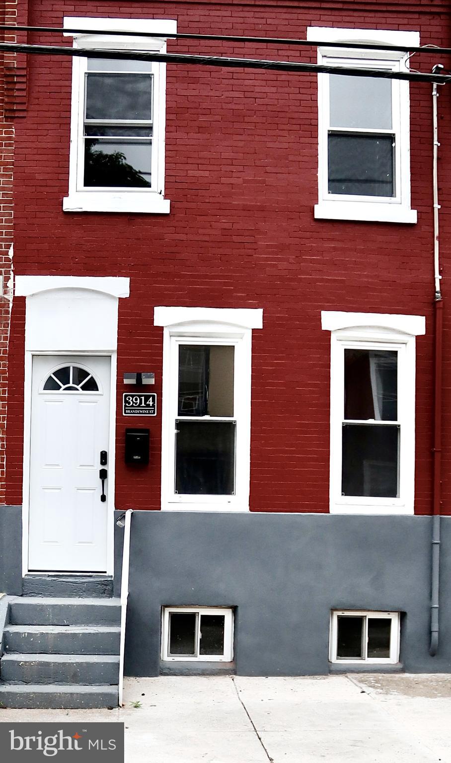 PHILADELPHIA - Residential