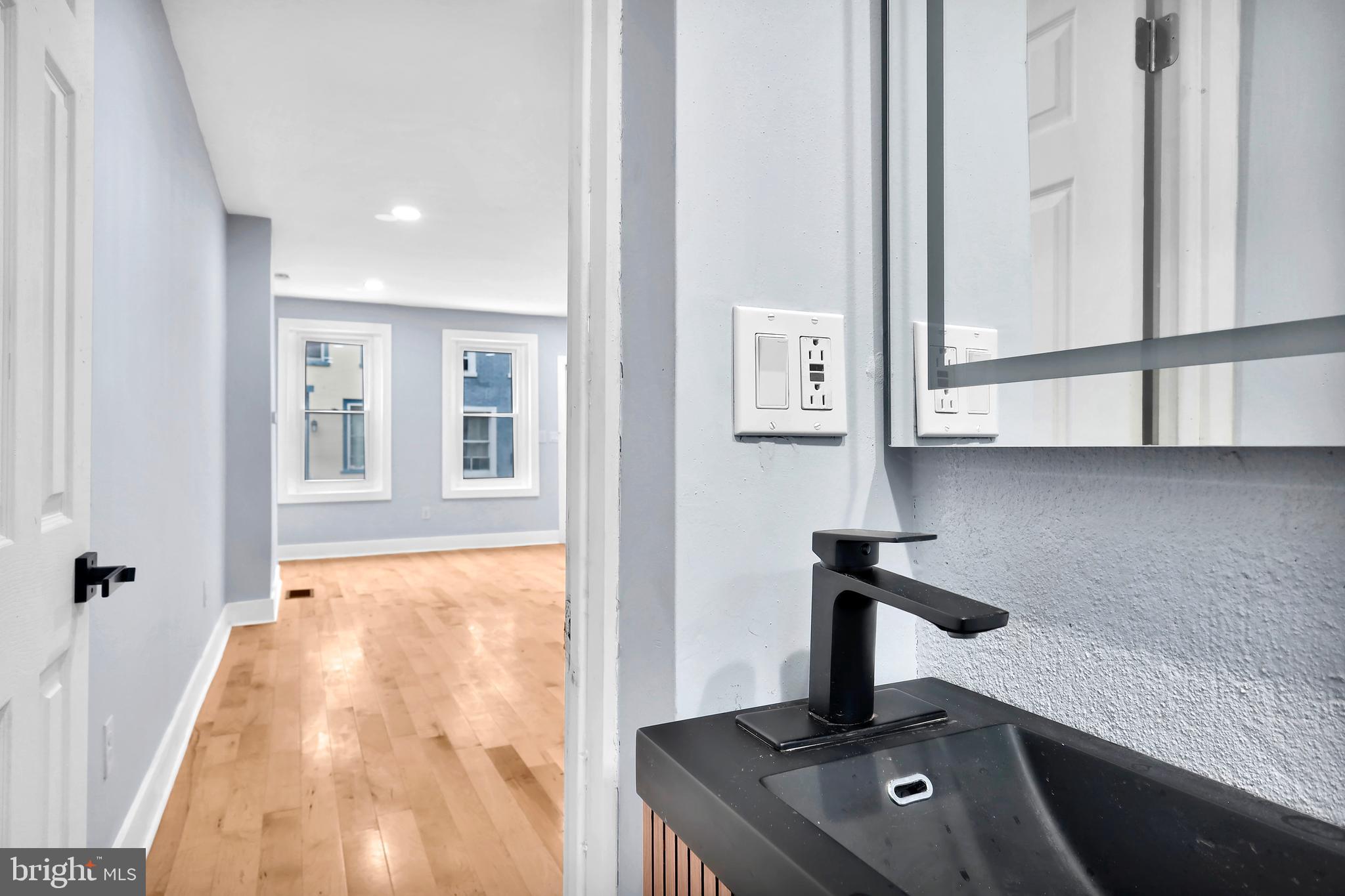 PHILADELPHIA - Residential