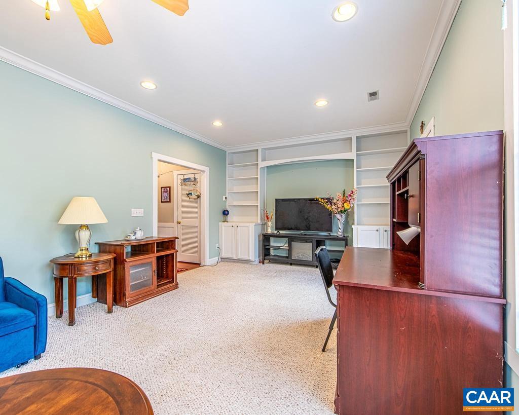 CLOVER LAWN VILLAGE - Residential