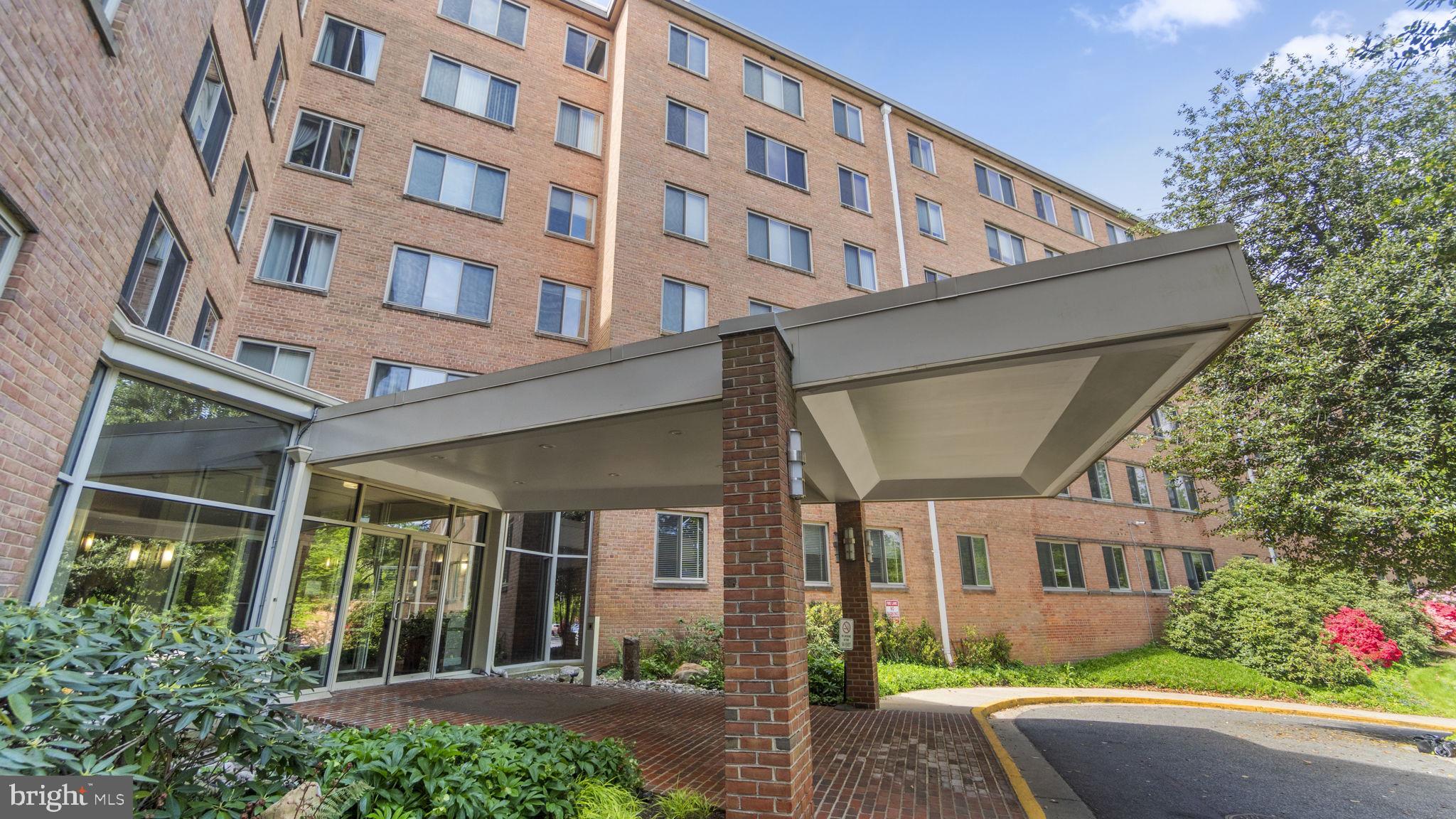 CARDINAL HOUSE - Residential Lease