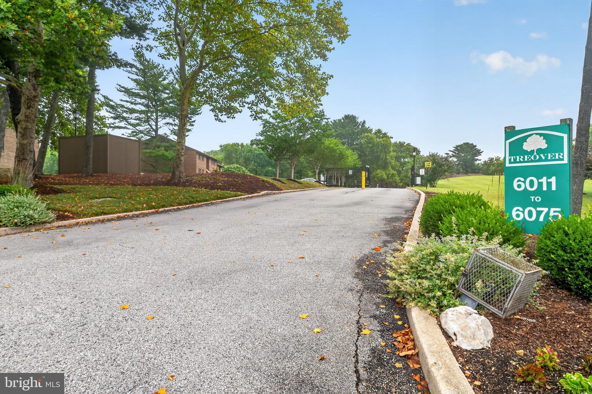 VILLAGE OF LONG REACH - Residential