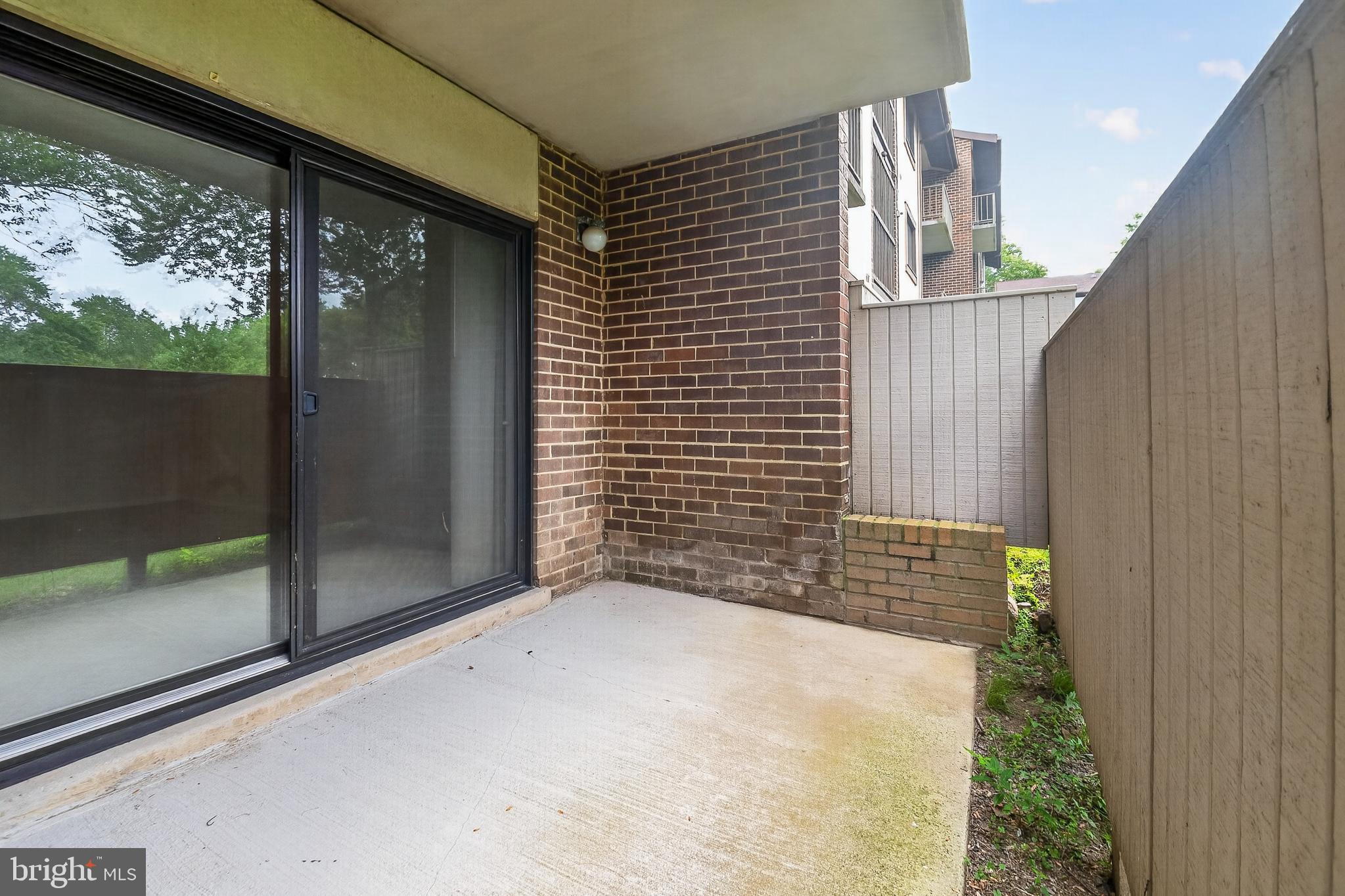 VILLAGE OF LONG REACH - Residential