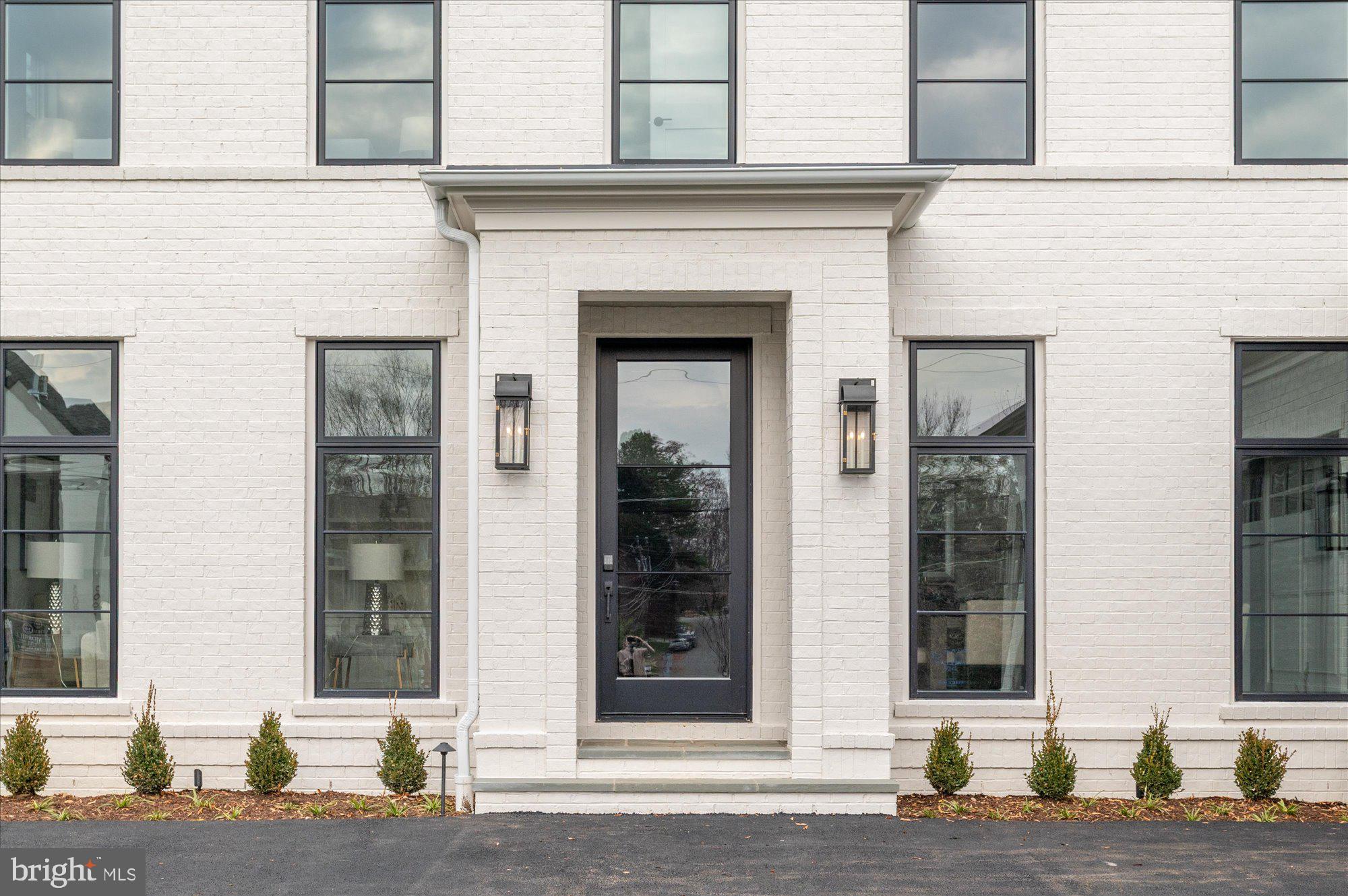 CHESTERBROOK WOODS - Residential