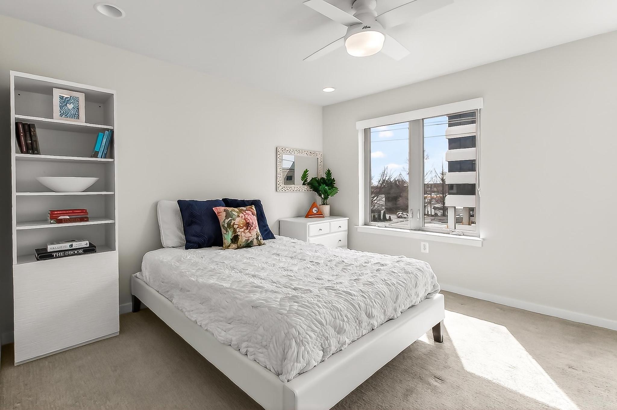 CHAPMAN ROW AT TWINBROOK METRO - Residential