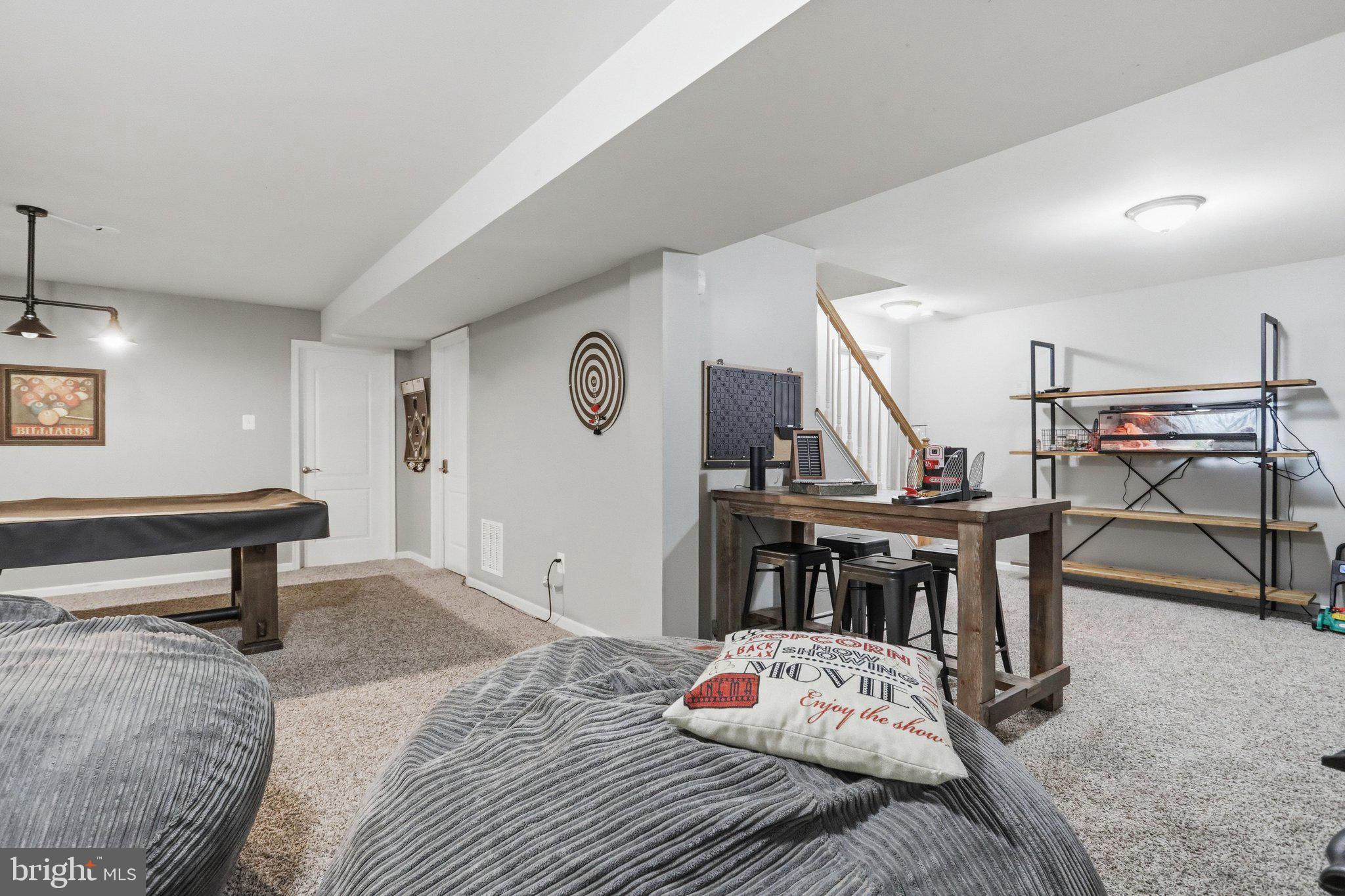 RED OAK ESTATES - Residential