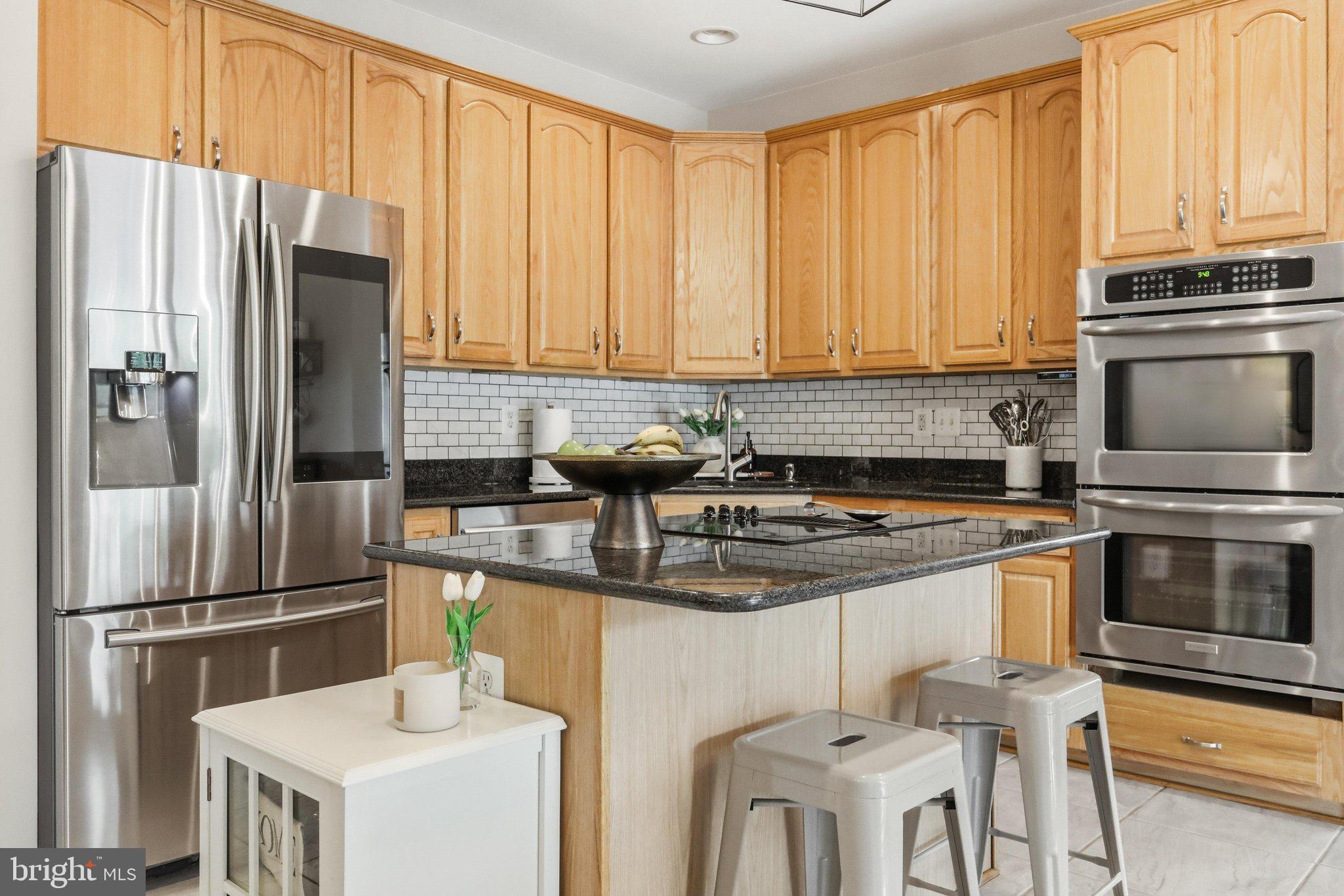 RED OAK ESTATES - Residential