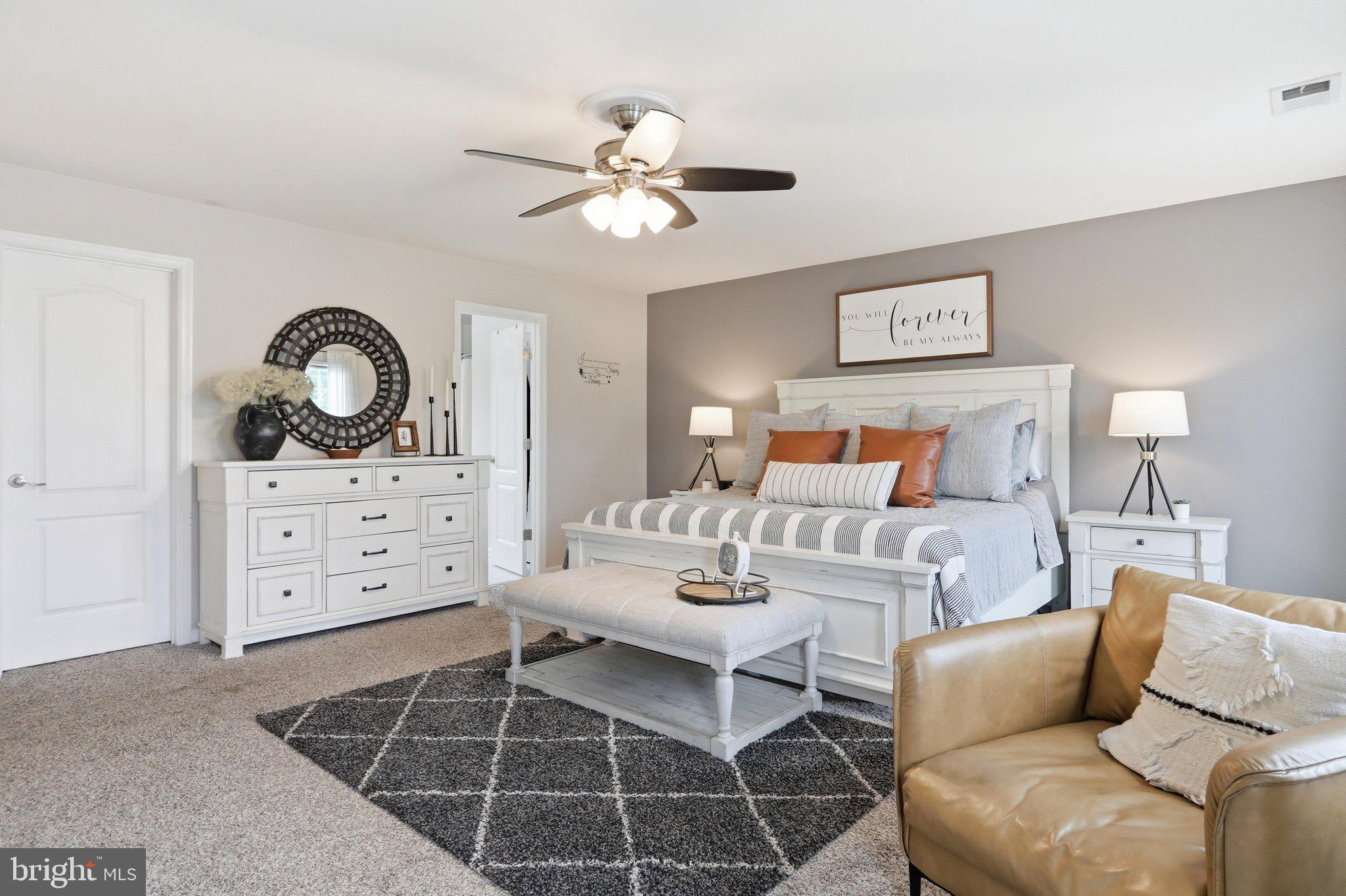 RED OAK ESTATES - Residential