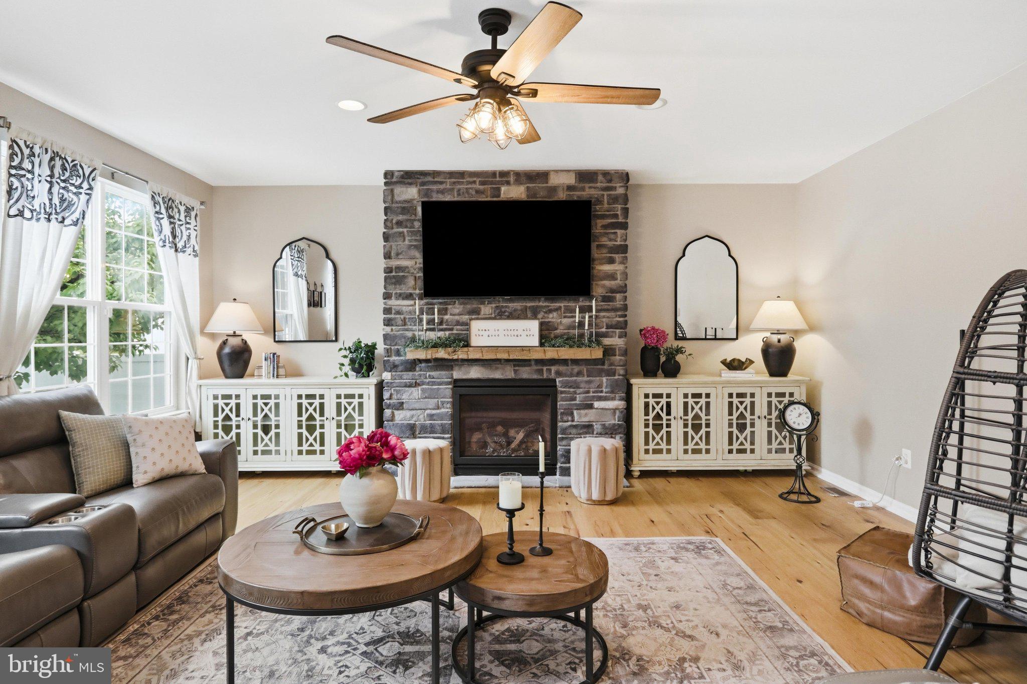 RED OAK ESTATES - Residential