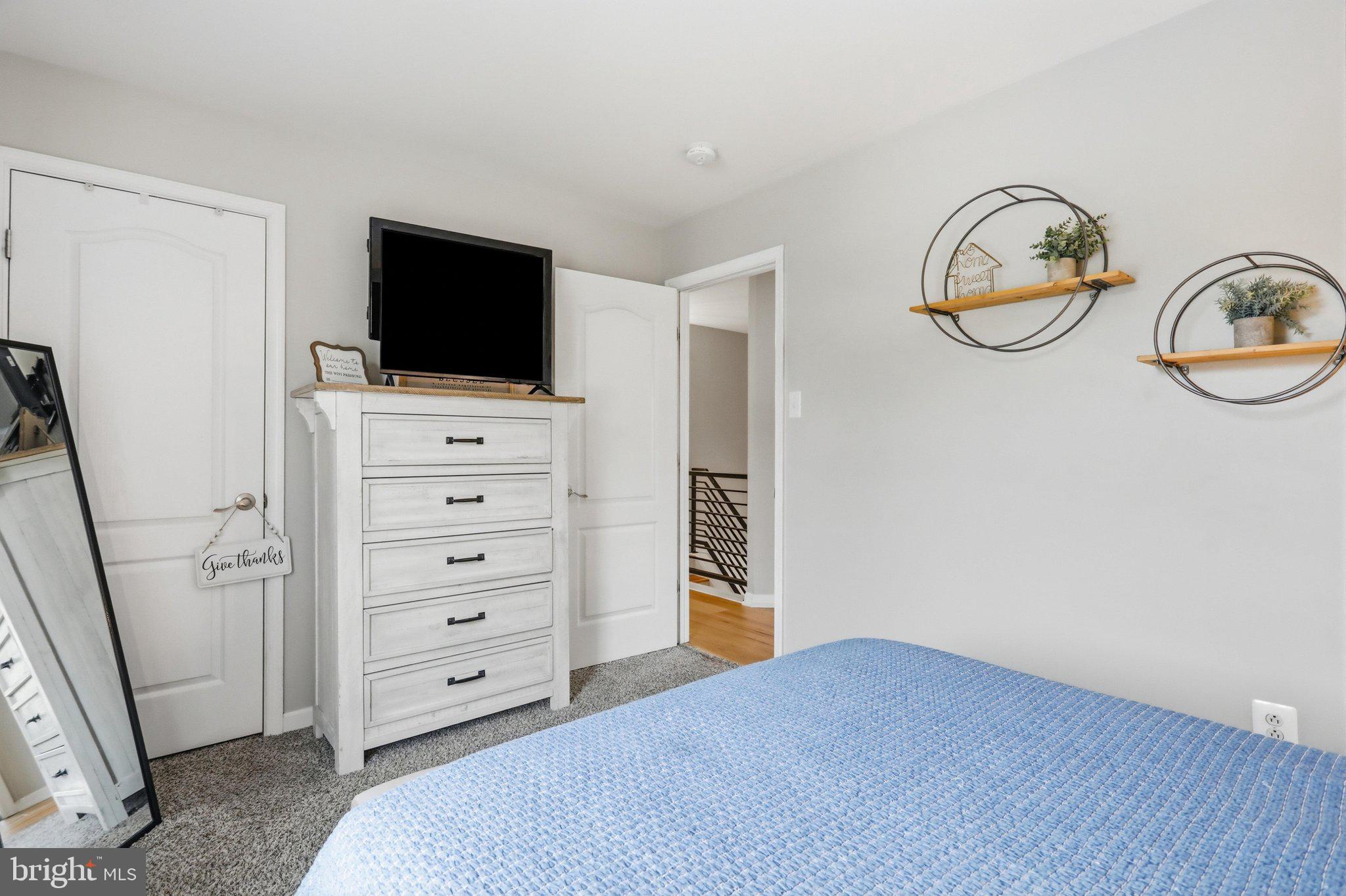 RED OAK ESTATES - Residential
