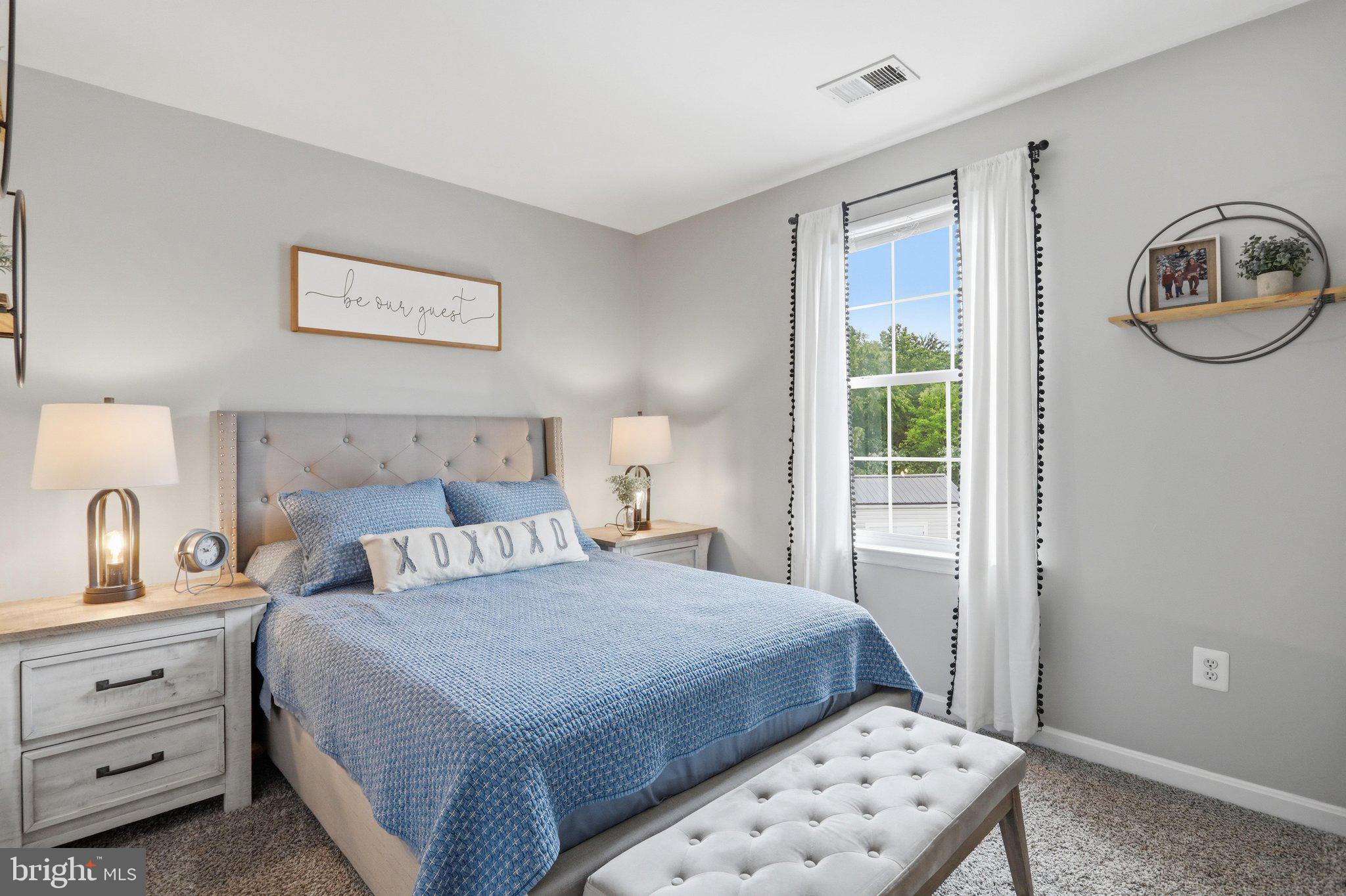 RED OAK ESTATES - Residential