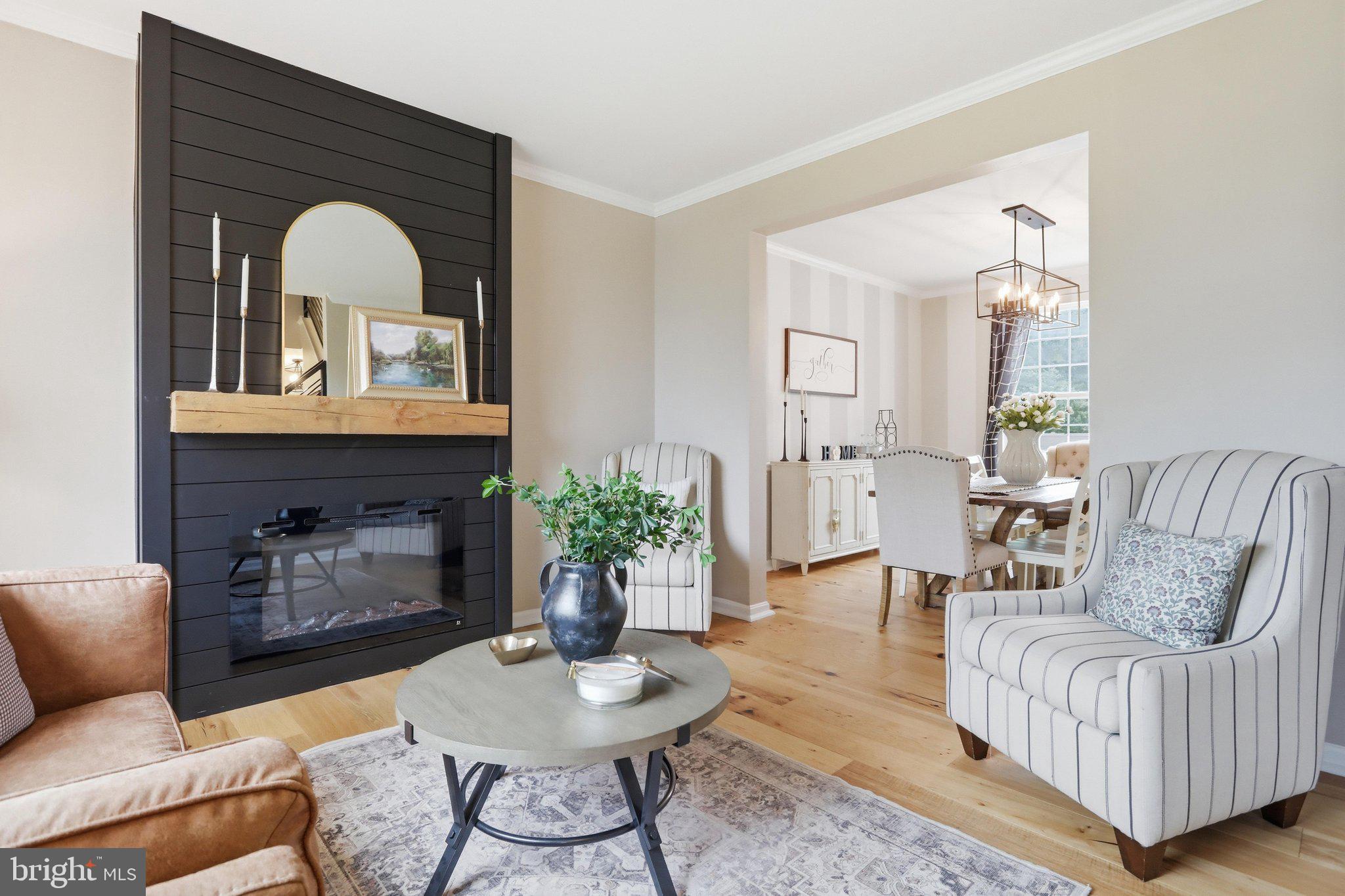 RED OAK ESTATES - Residential