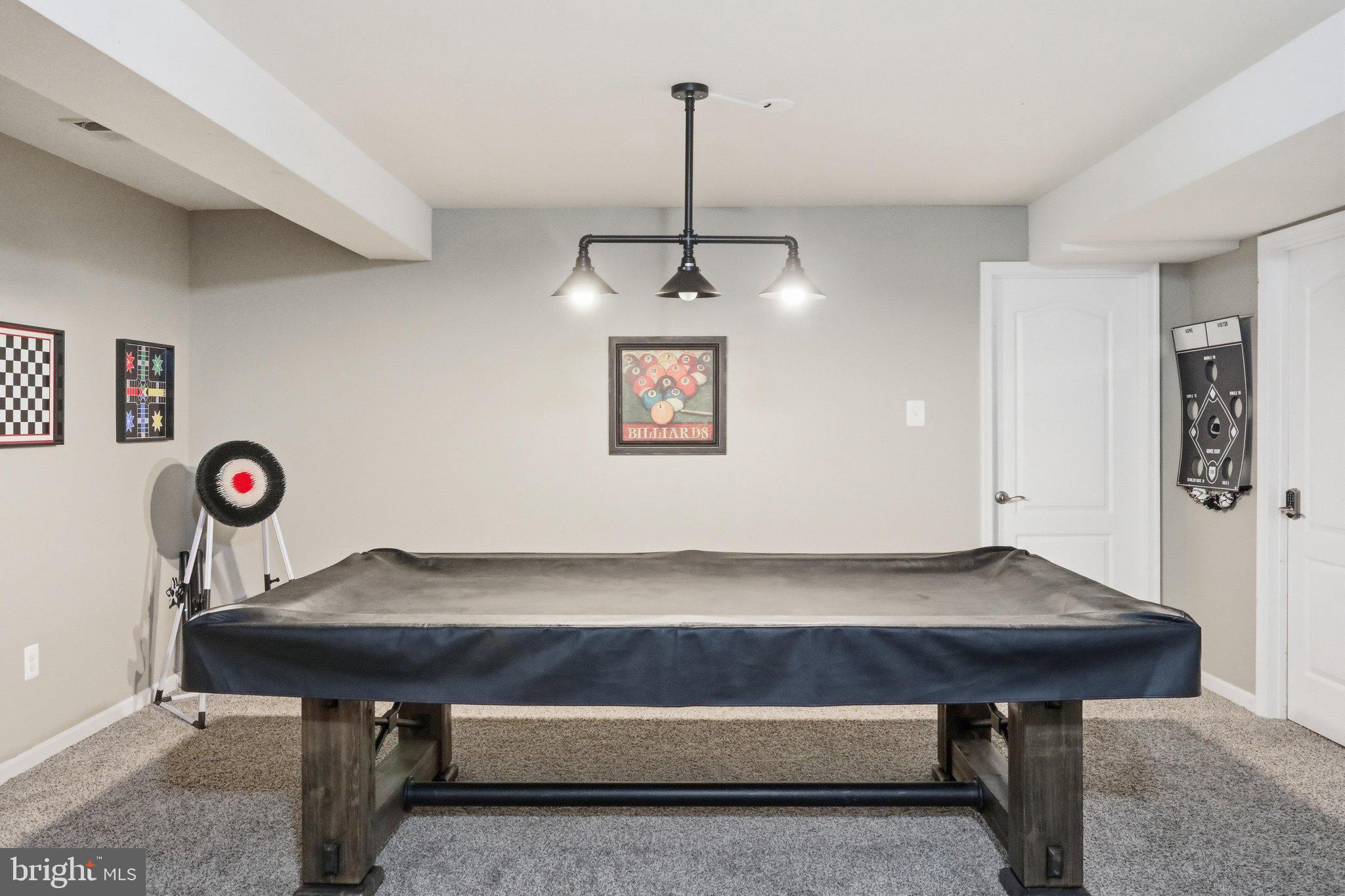 RED OAK ESTATES - Residential