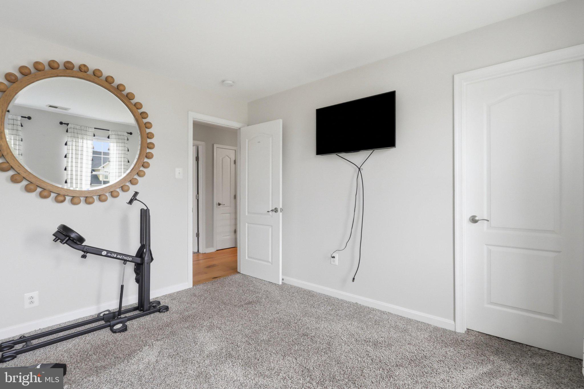 RED OAK ESTATES - Residential