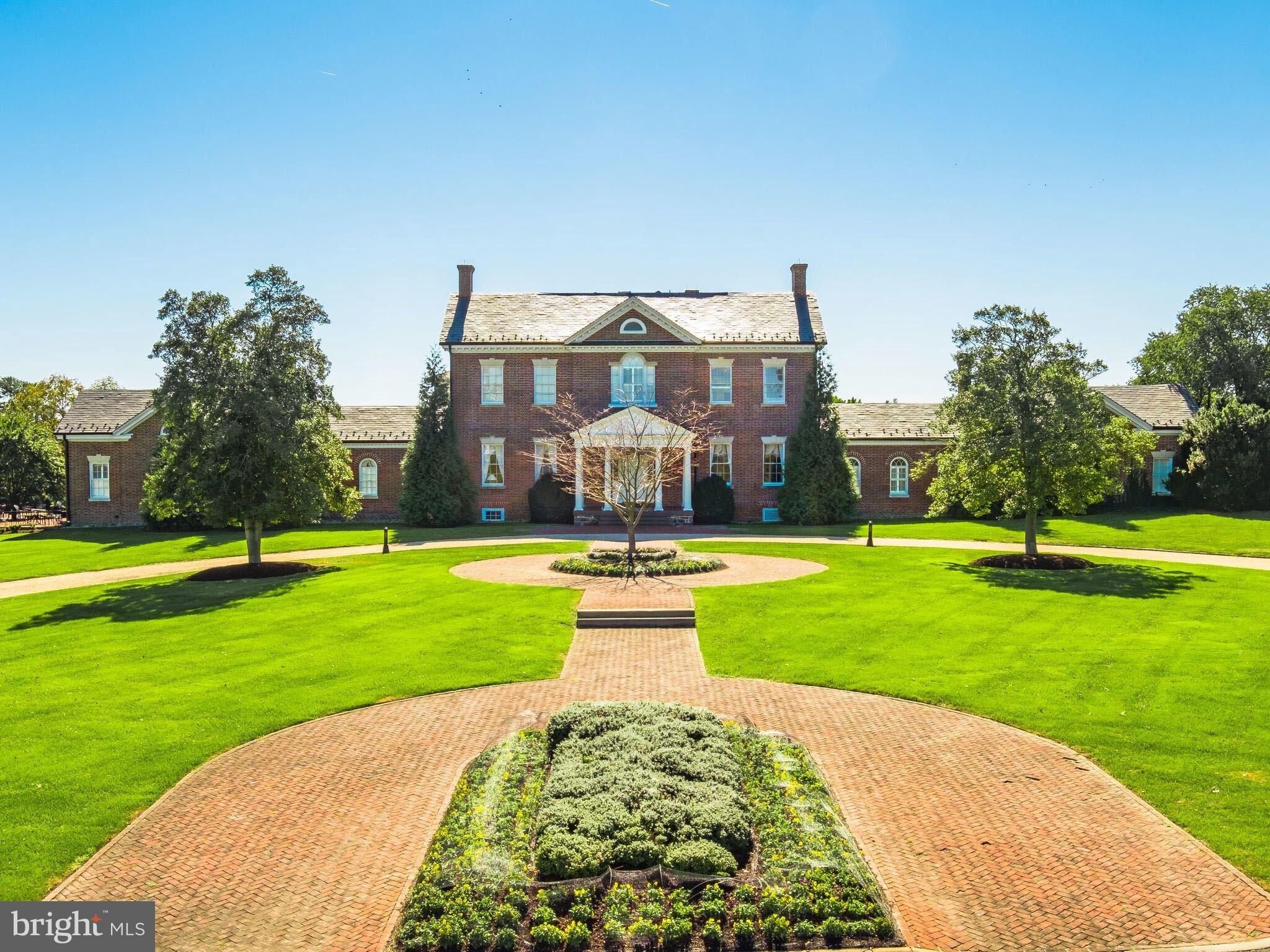 BELMONT COUNTRY CLUB - Residential