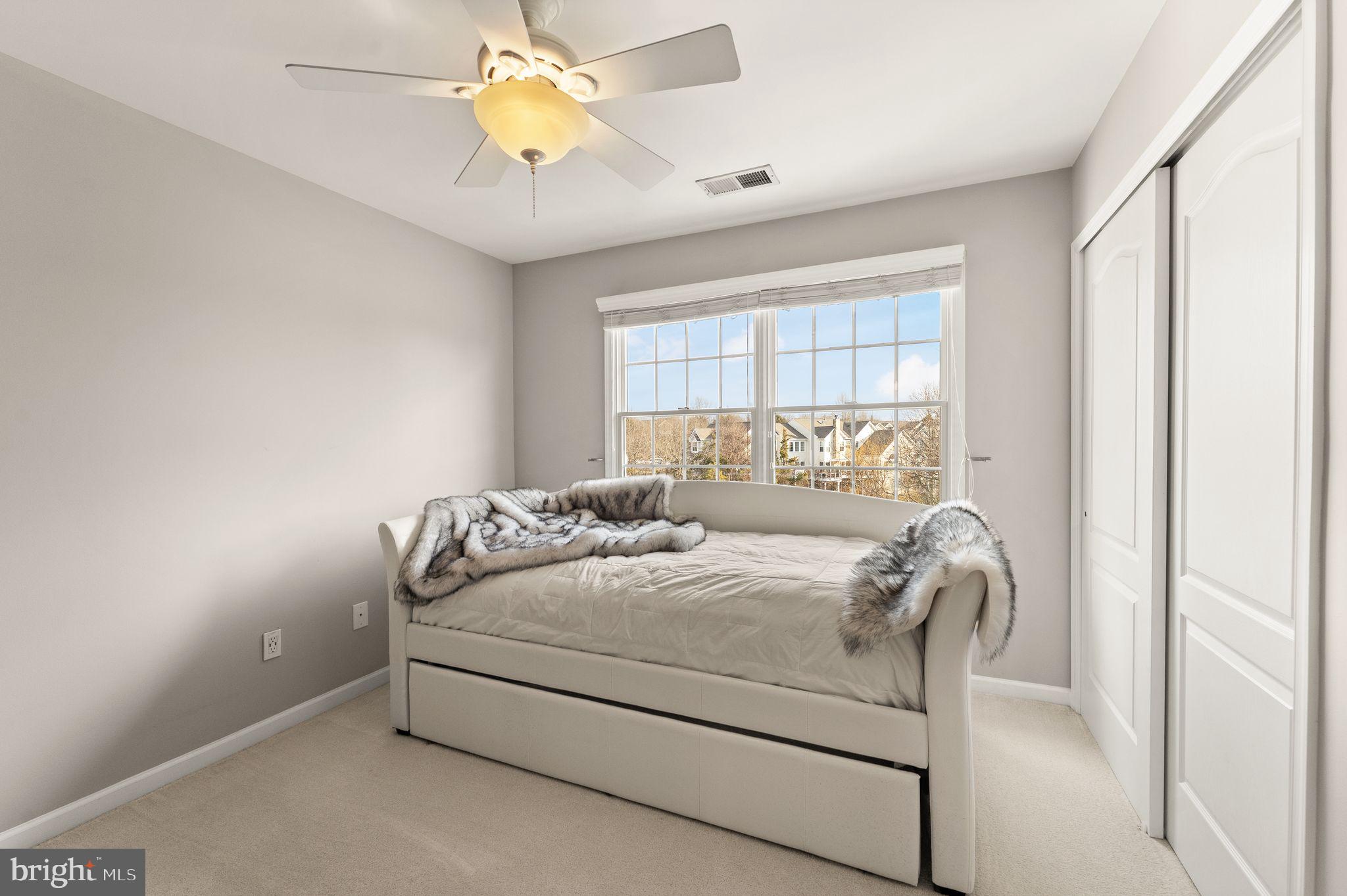BELMONT COUNTRY CLUB - Residential