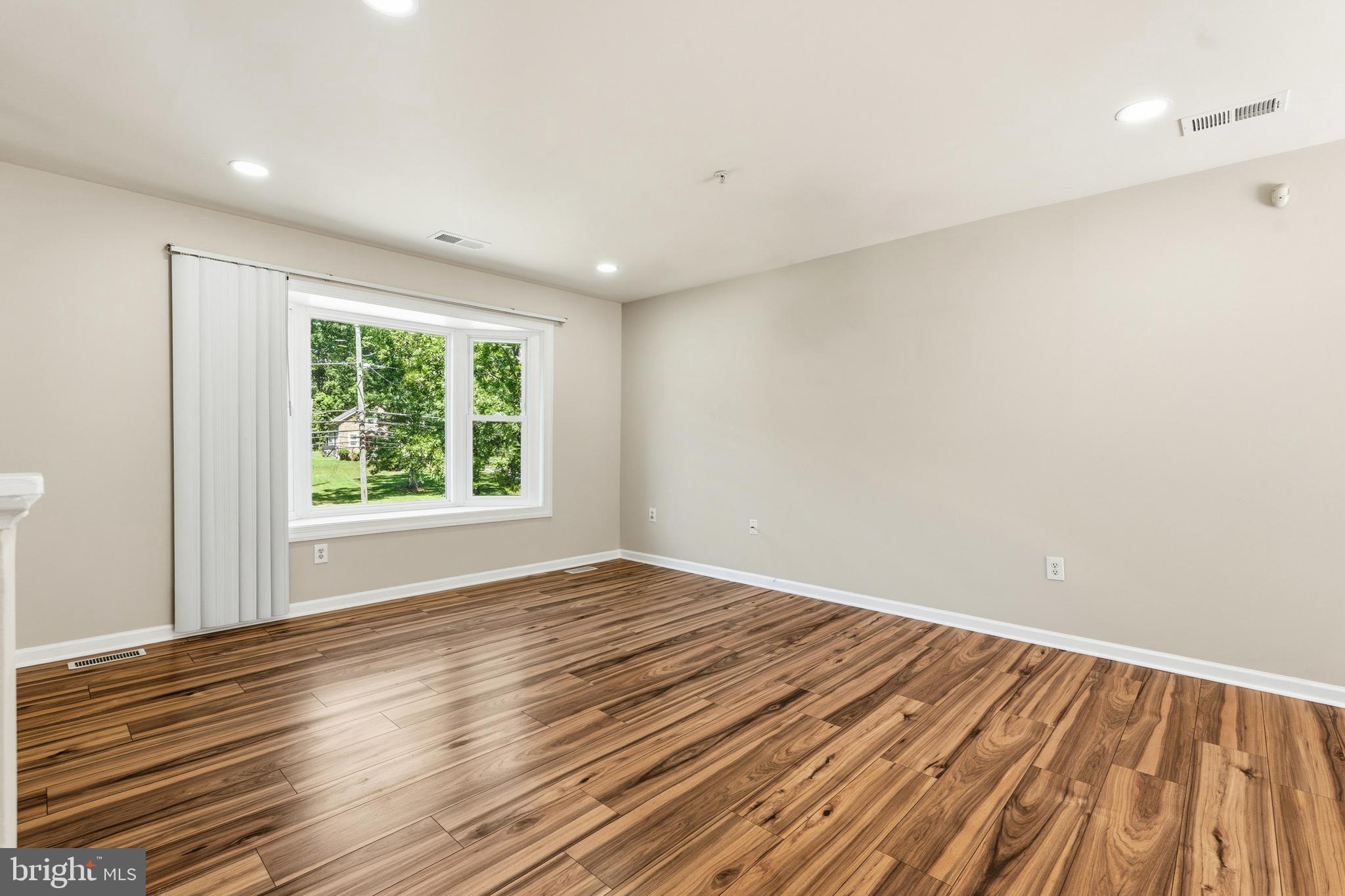 TOWNSEND - Residential