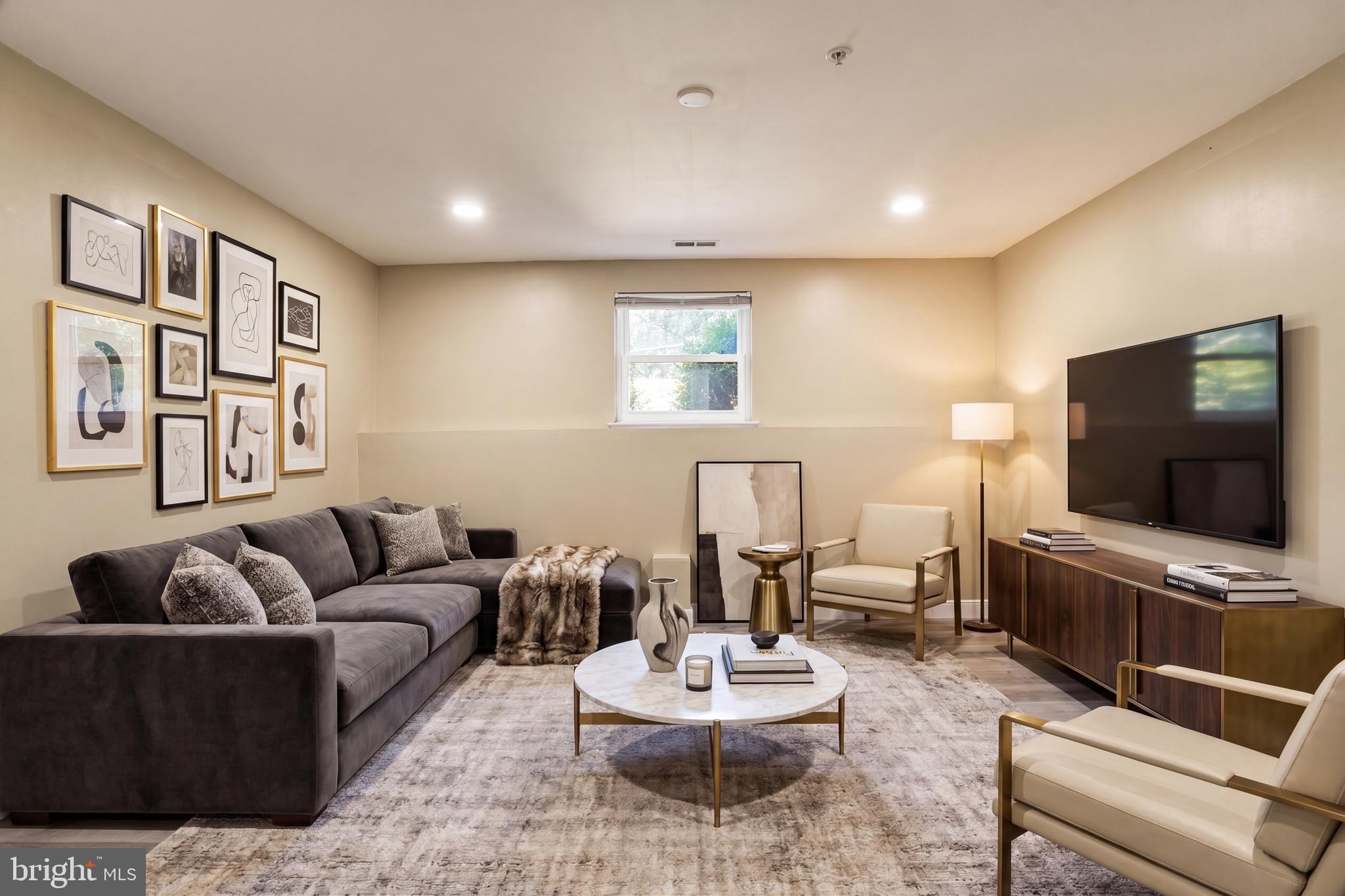 TOWNSEND - Residential