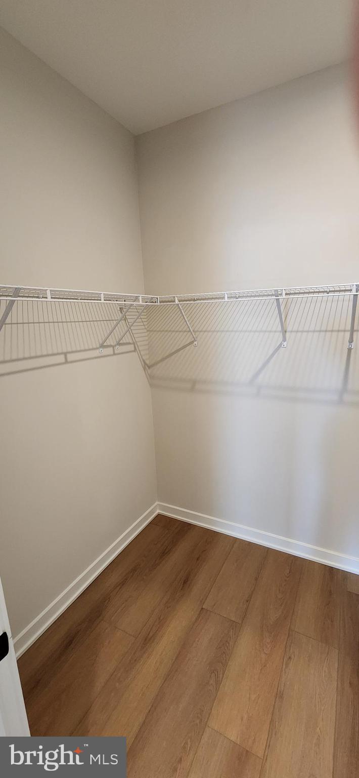 FAIRFAX - Residential Lease