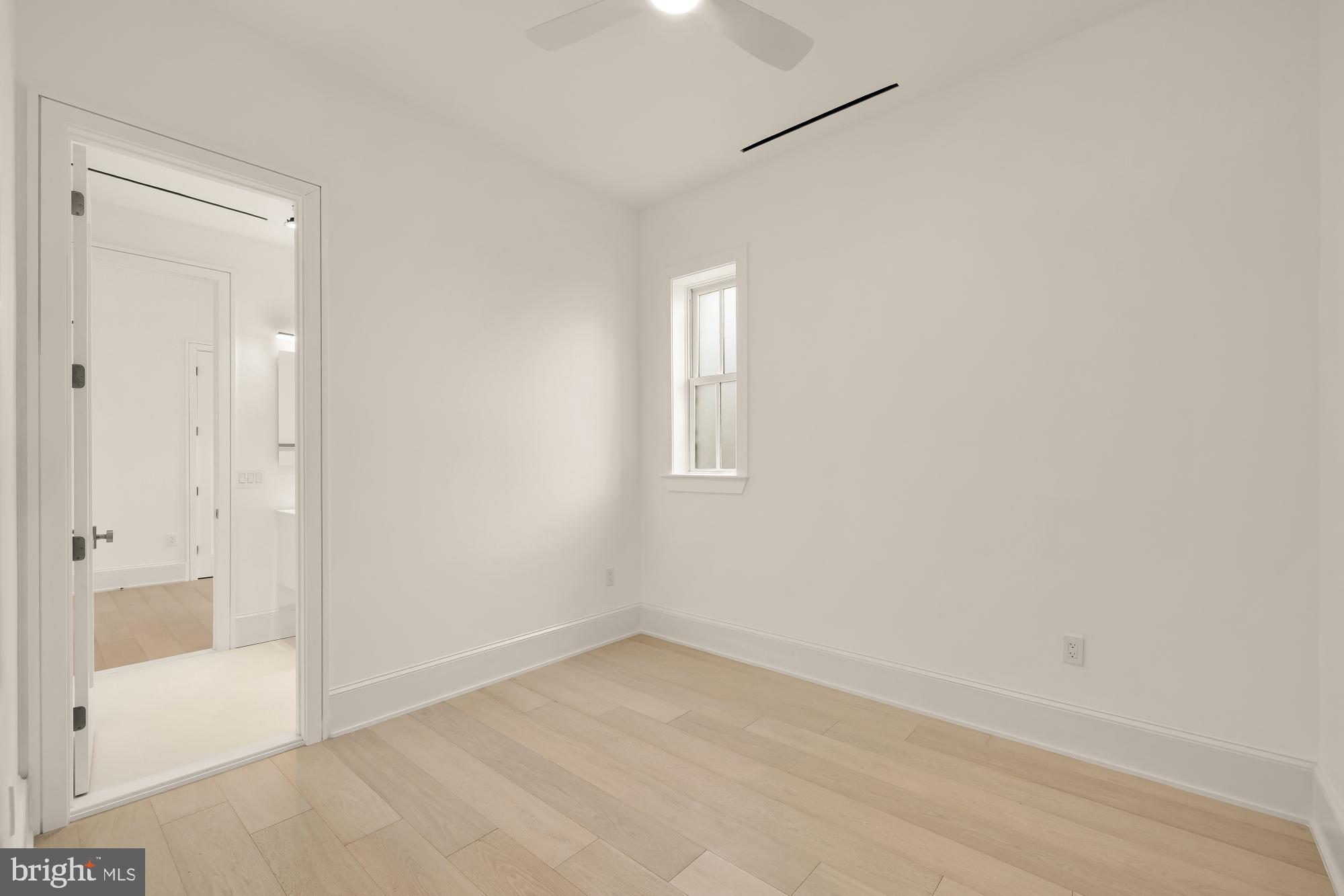CAPITOL HILL - Residential