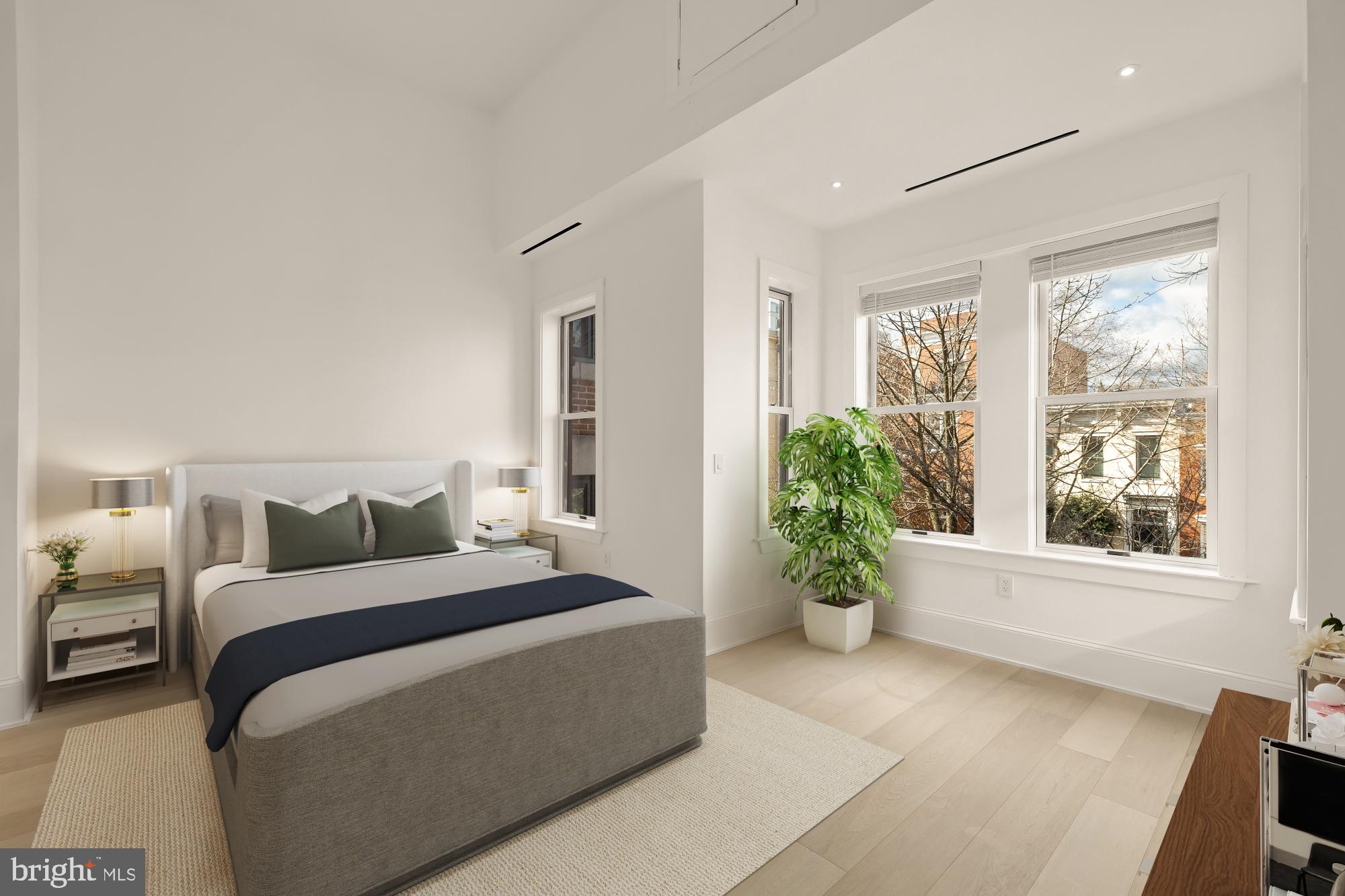 CAPITOL HILL - Residential