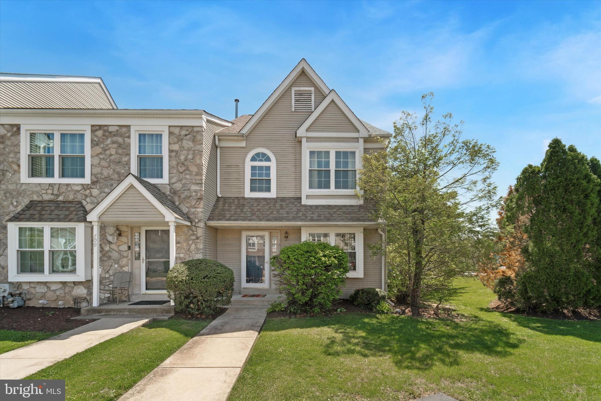CHERRY TREE KNOLL - Residential