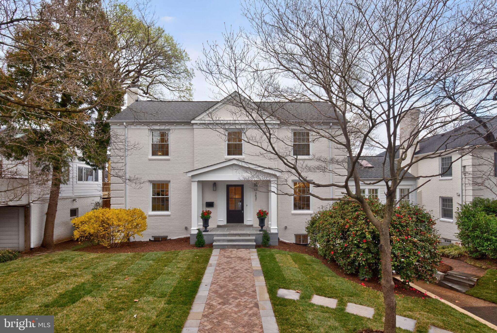 CLEVELAND PARK - Residential