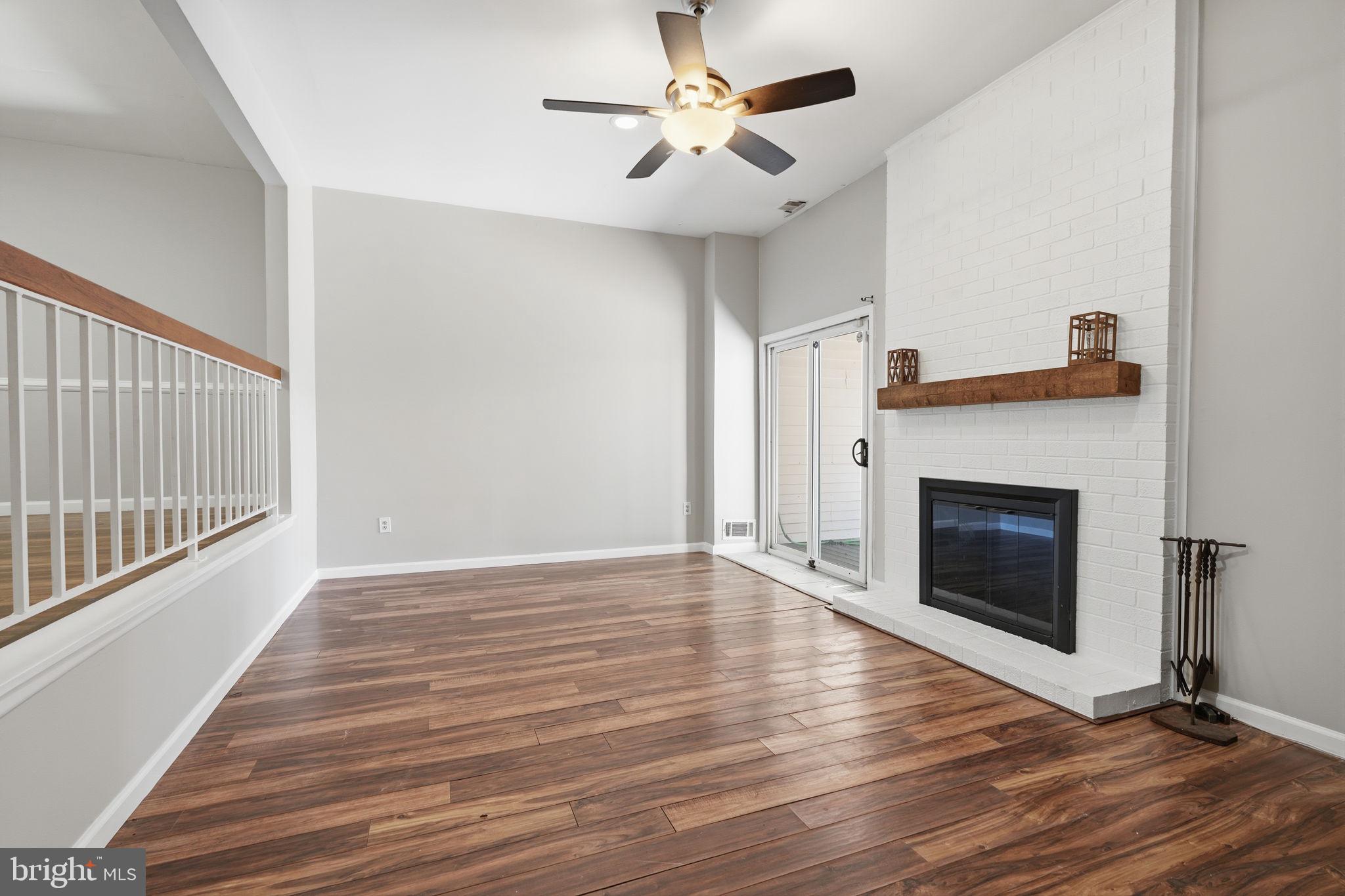 COMSTOCK - Residential