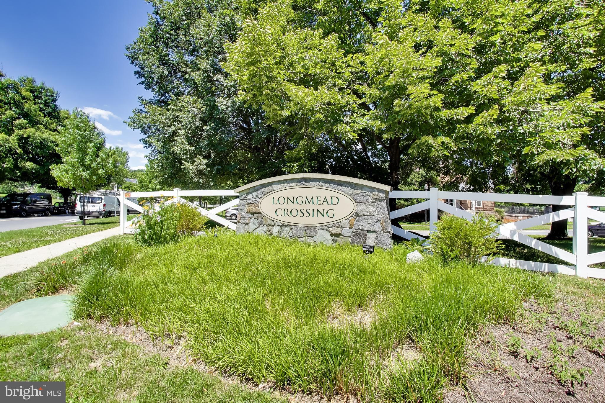 LONGMEAD - Residential