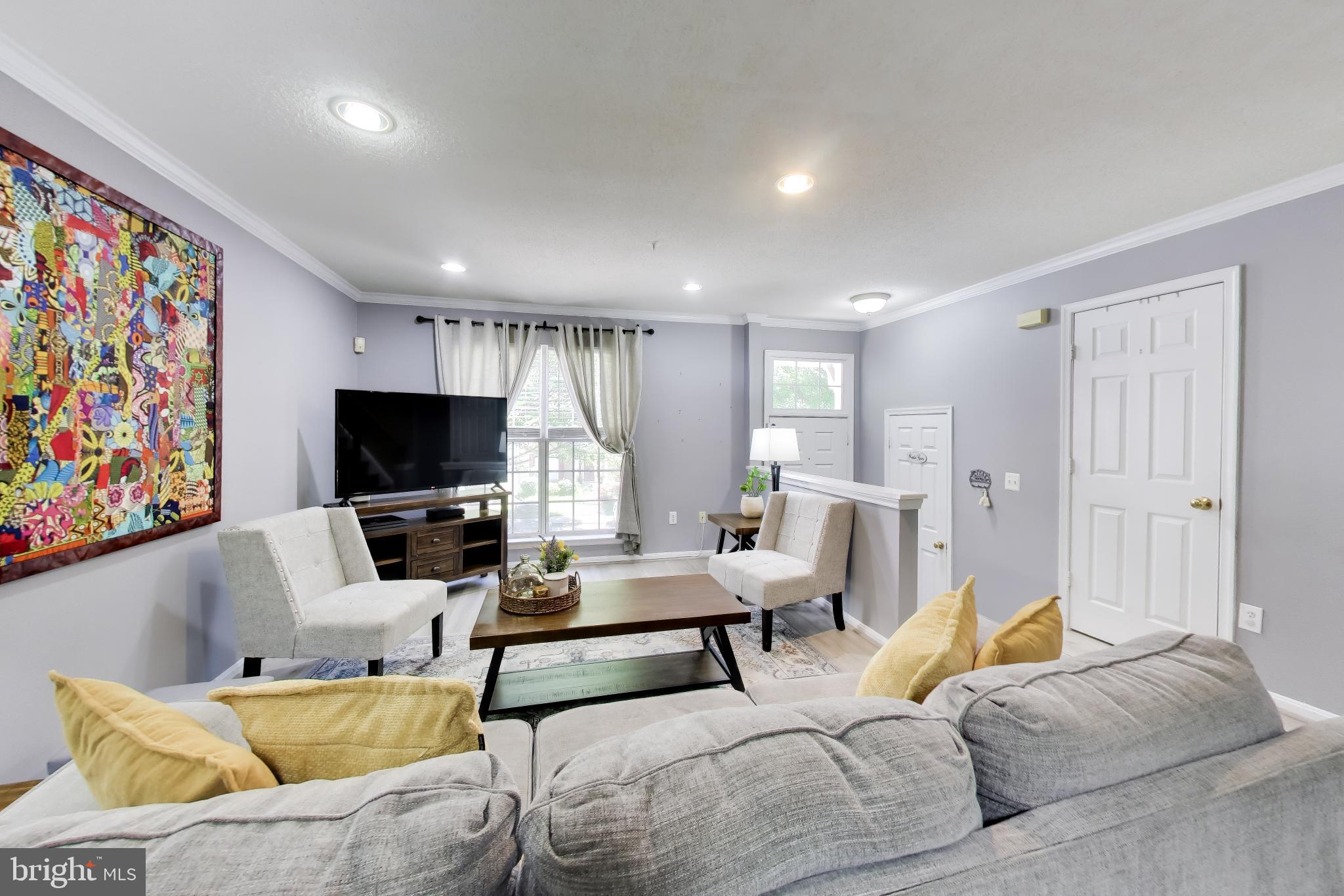 LONGMEAD - Residential