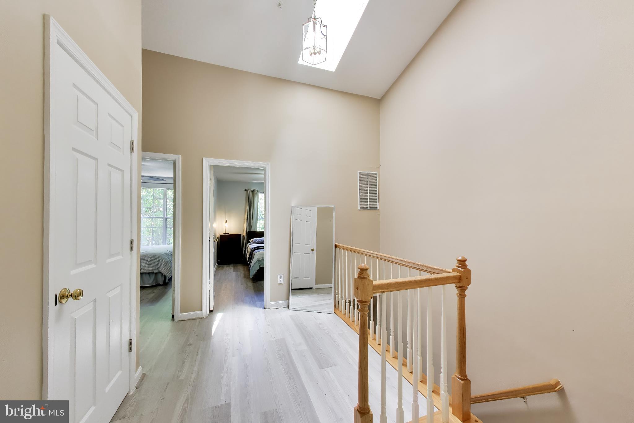 LONGMEAD - Residential