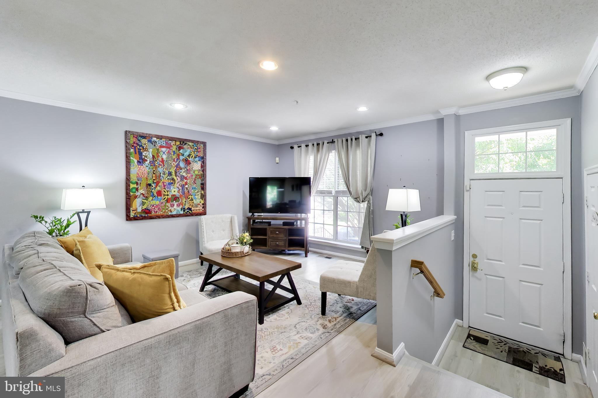 LONGMEAD - Residential
