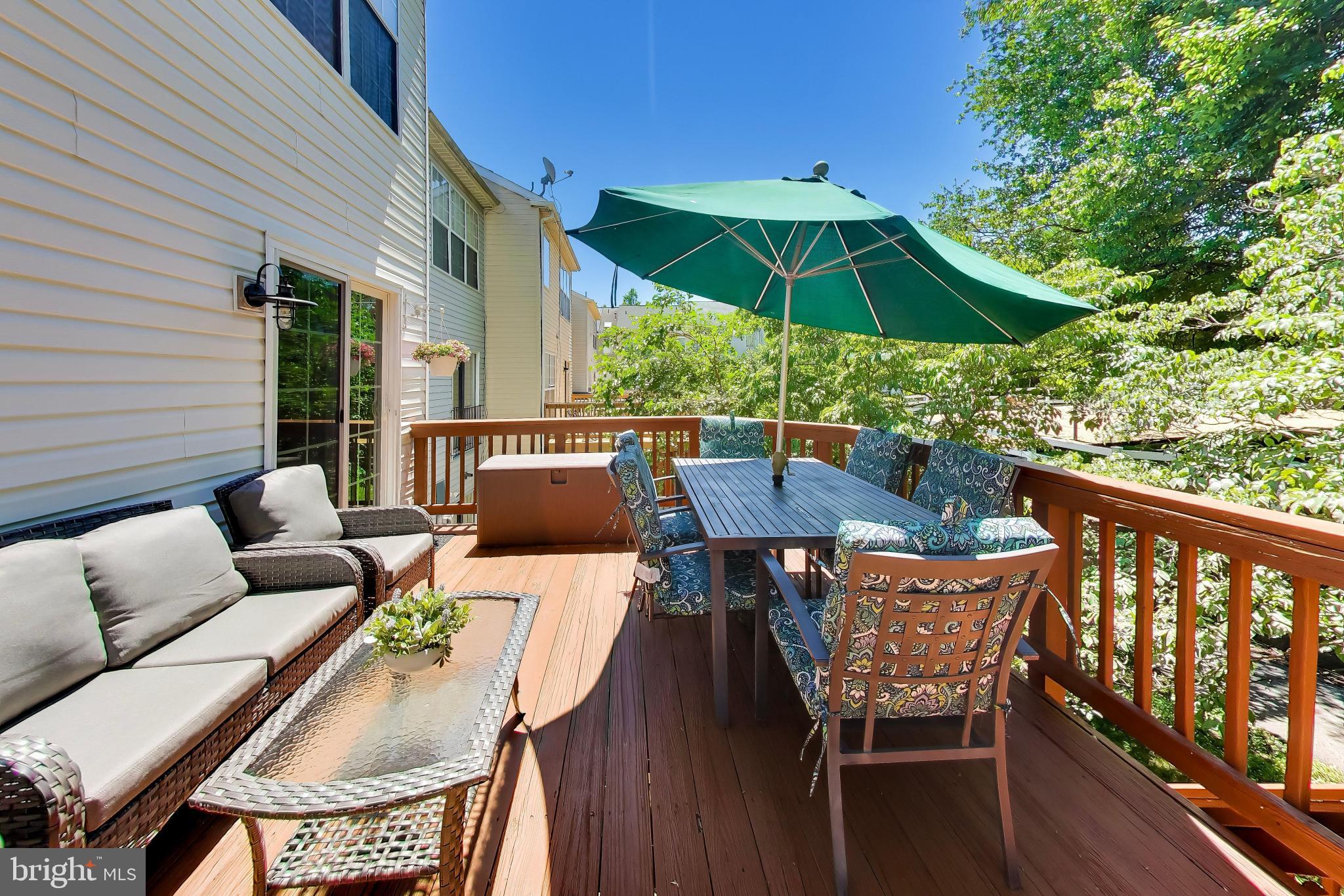 LONGMEAD - Residential