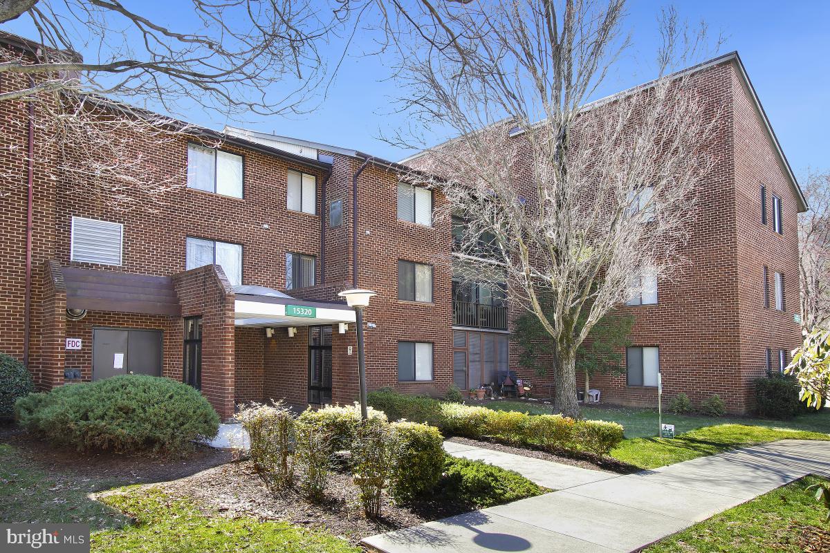 LEISURE WORLD - Residential