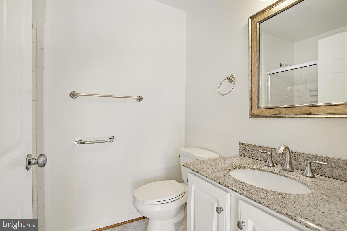 LEISURE WORLD - Residential