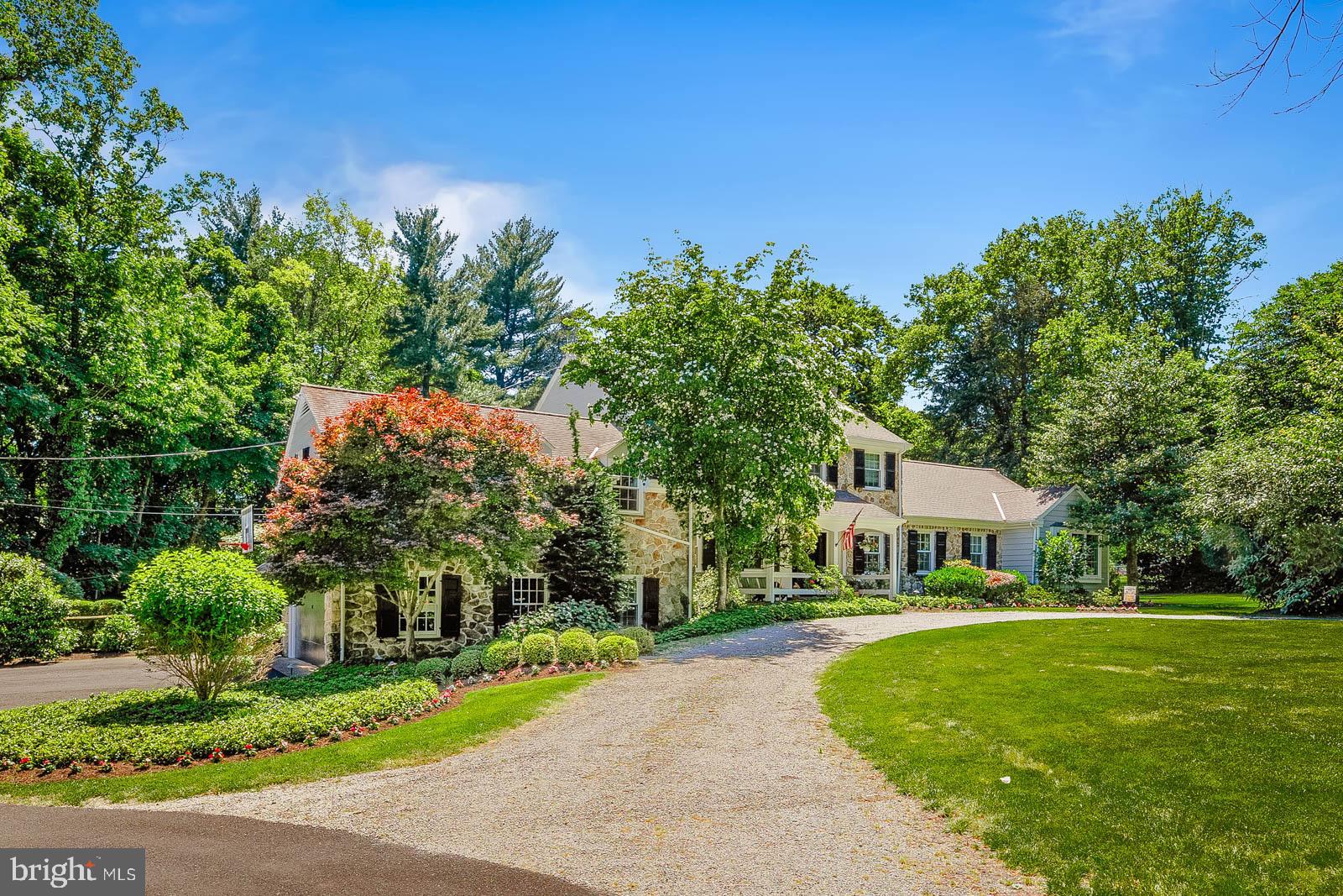 HUNTINGDON VALLEY - Residential