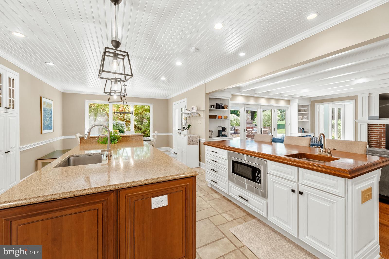 HUNTINGDON VALLEY - Residential