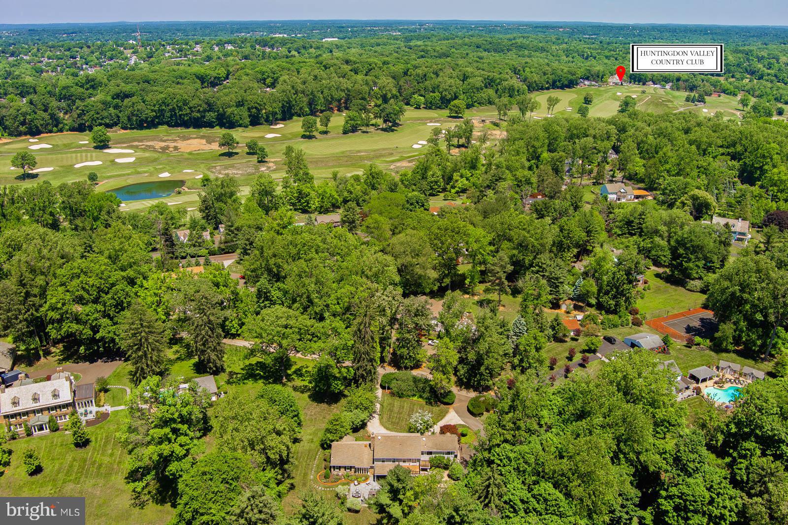 HUNTINGDON VALLEY - Residential