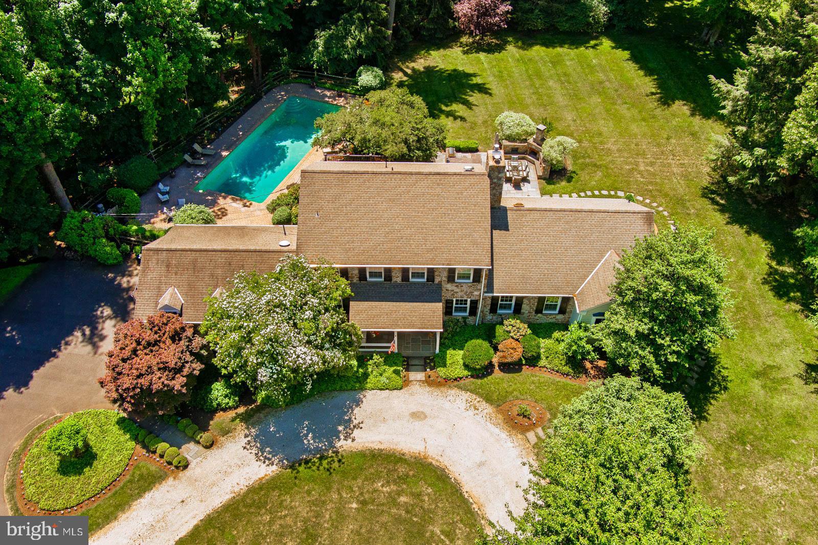 HUNTINGDON VALLEY - Residential