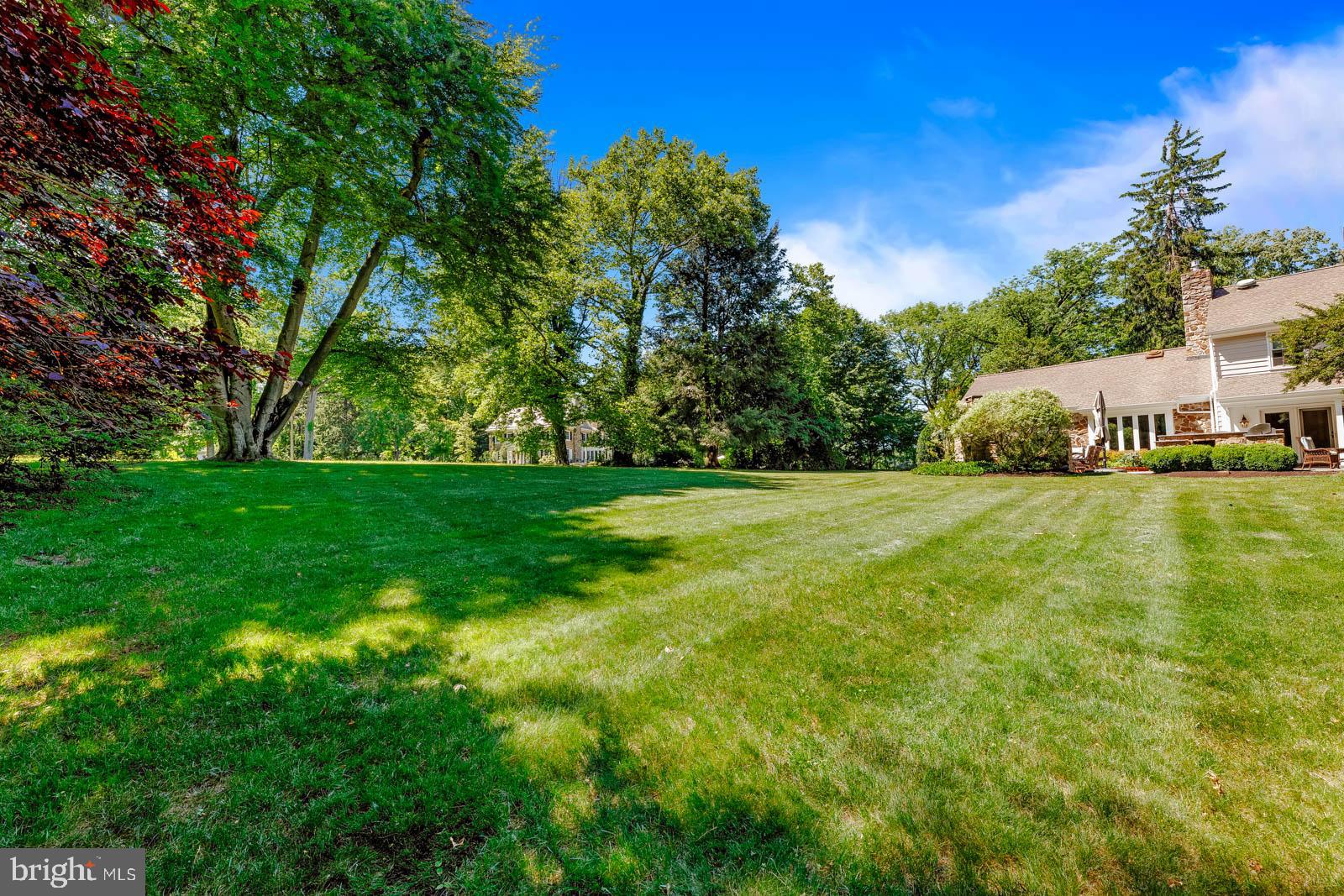 HUNTINGDON VALLEY - Residential