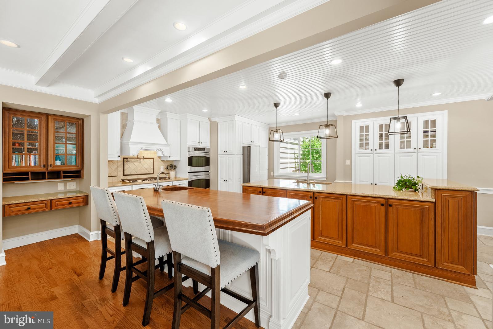 HUNTINGDON VALLEY - Residential