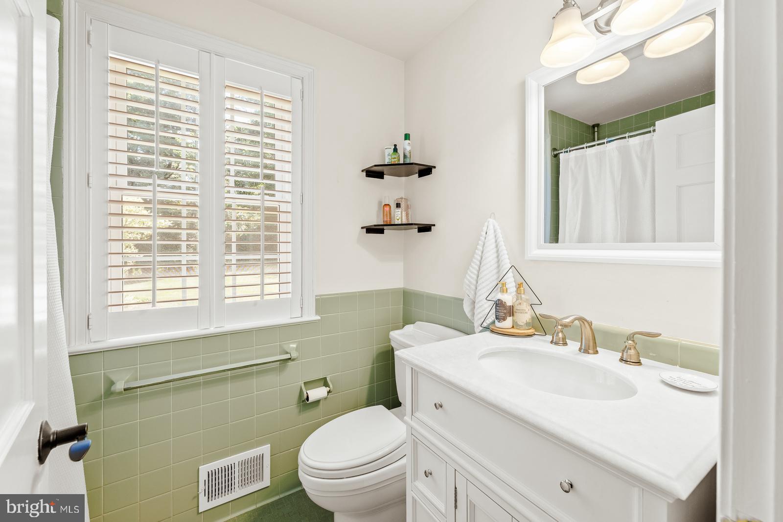 HUNTINGDON VALLEY - Residential